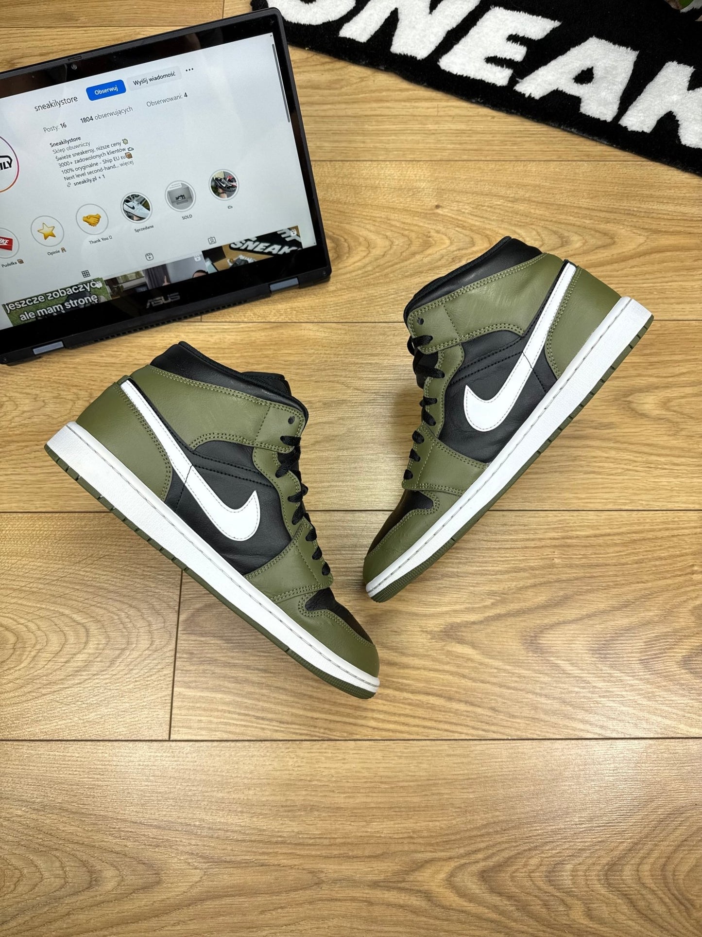 Nike Air Jordan 1 Mid (45)