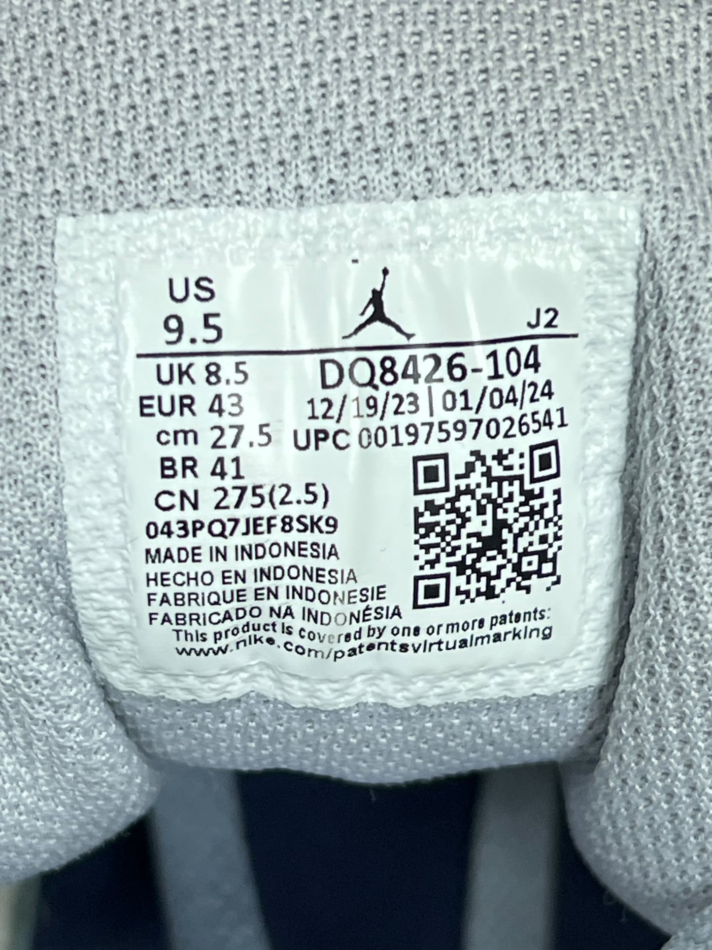 Nike Air Jordan 1 Mid (43)