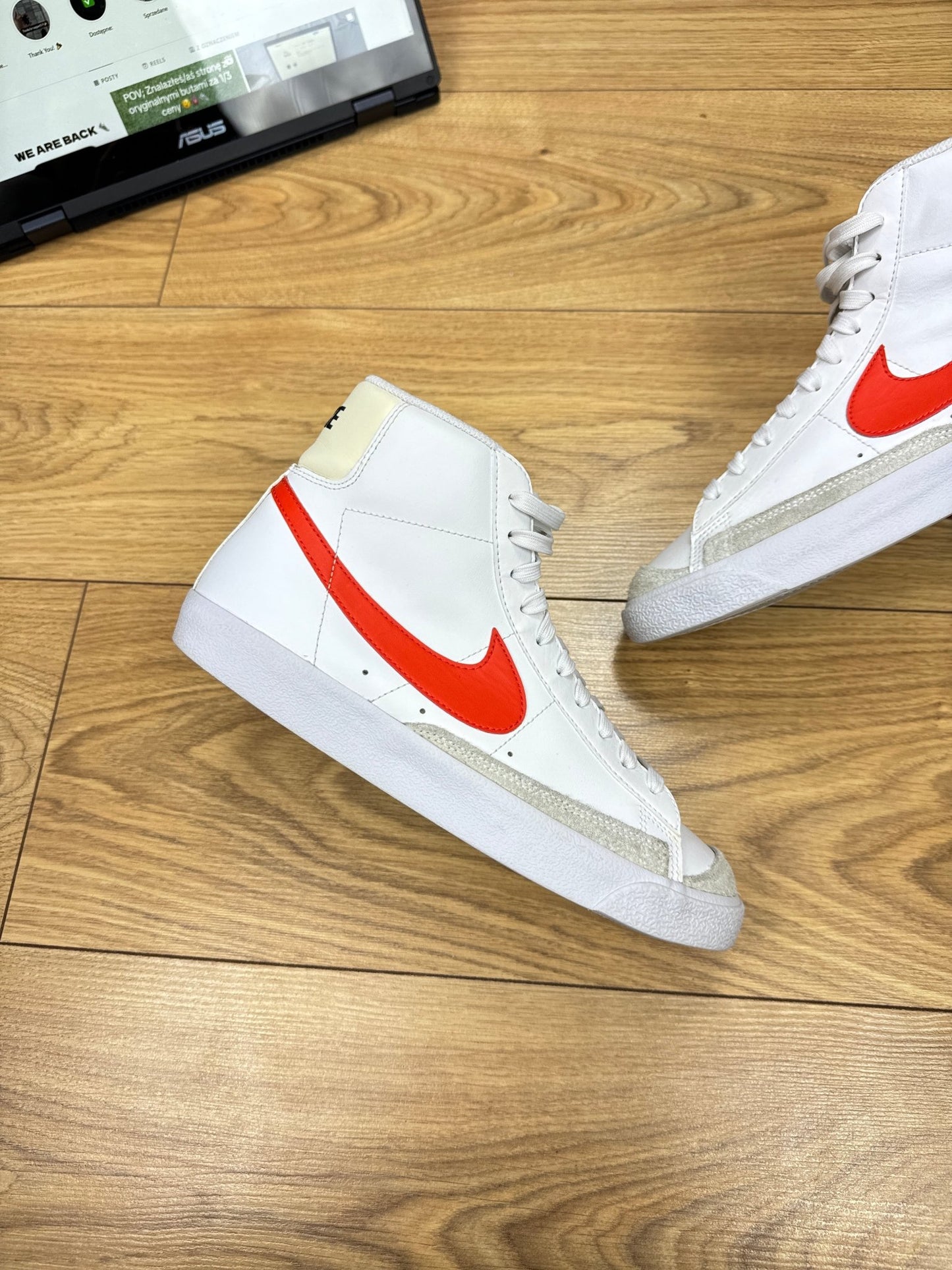 Nike Blazer Mid 77 (40)