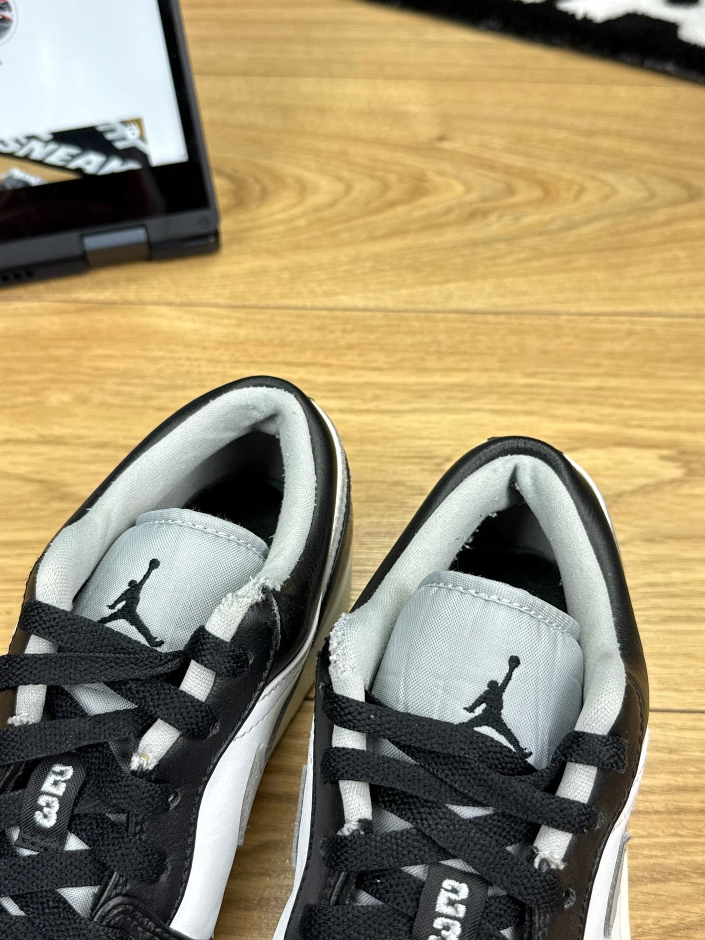 Nike Air Jordan 1 Low (43)