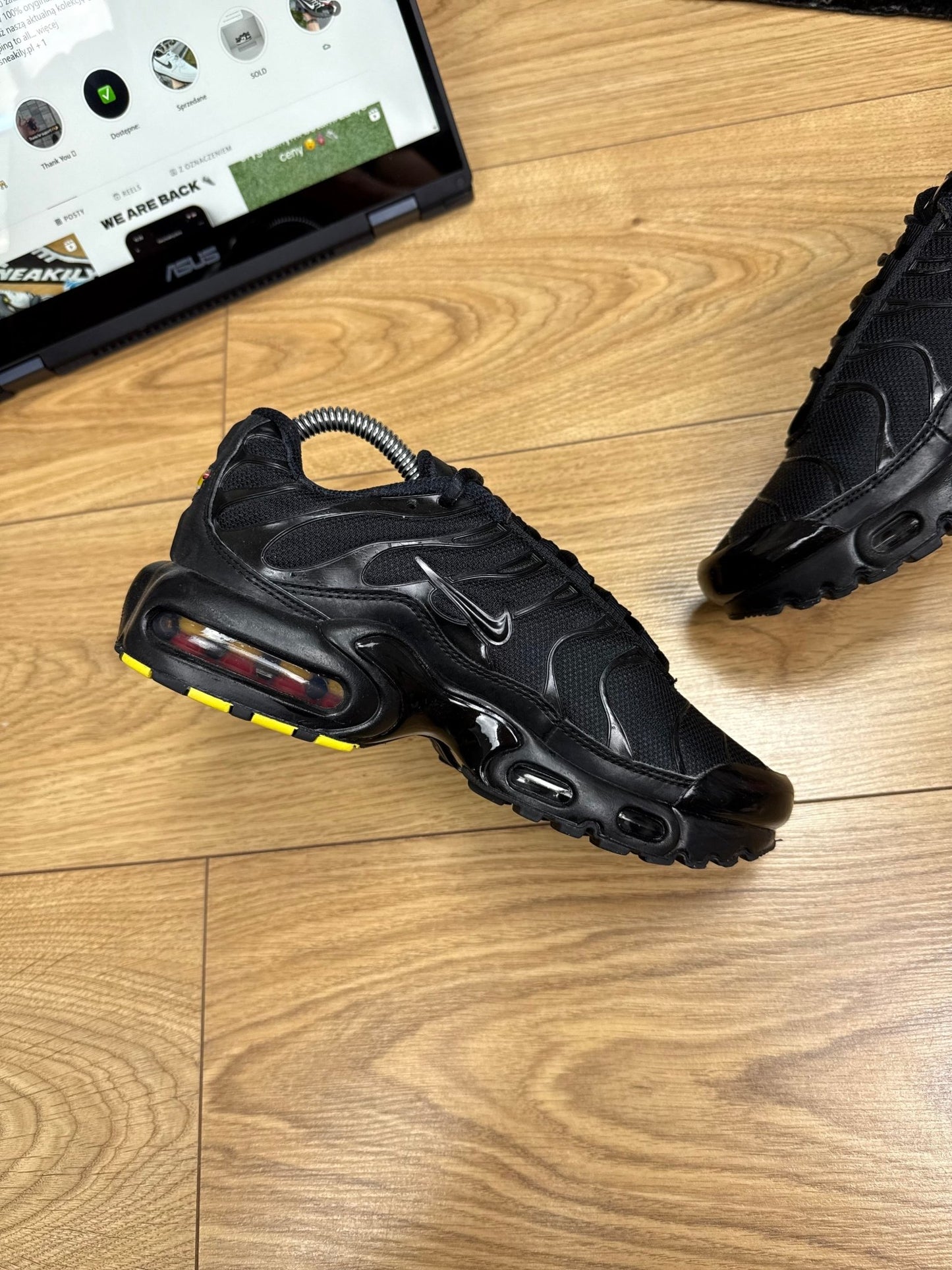 Nike Air Max Plus TN (37.5)