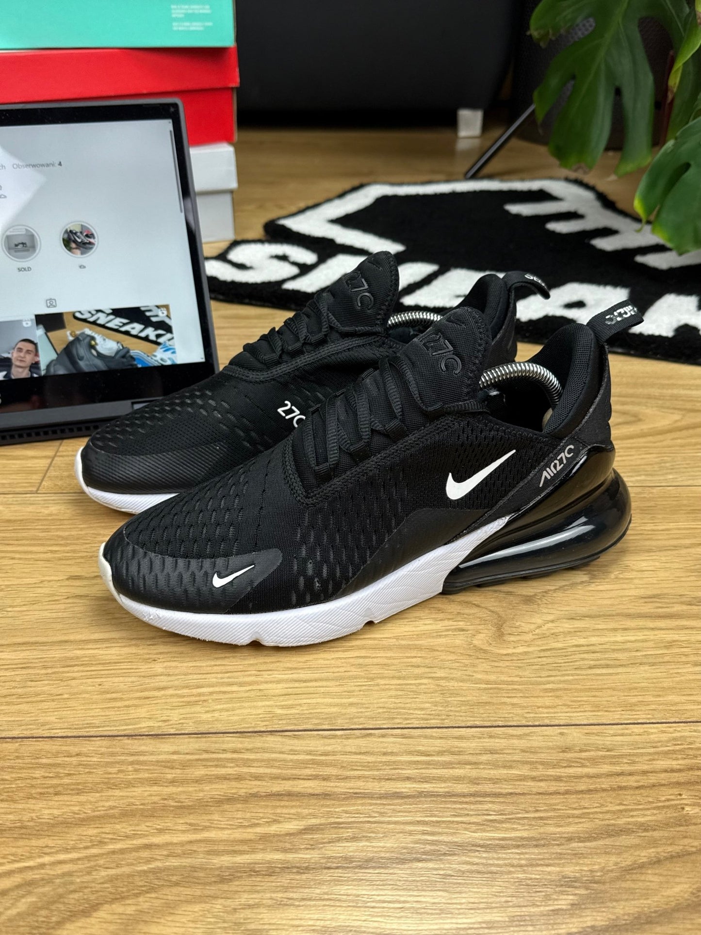 Nike Air Max 270 (43)