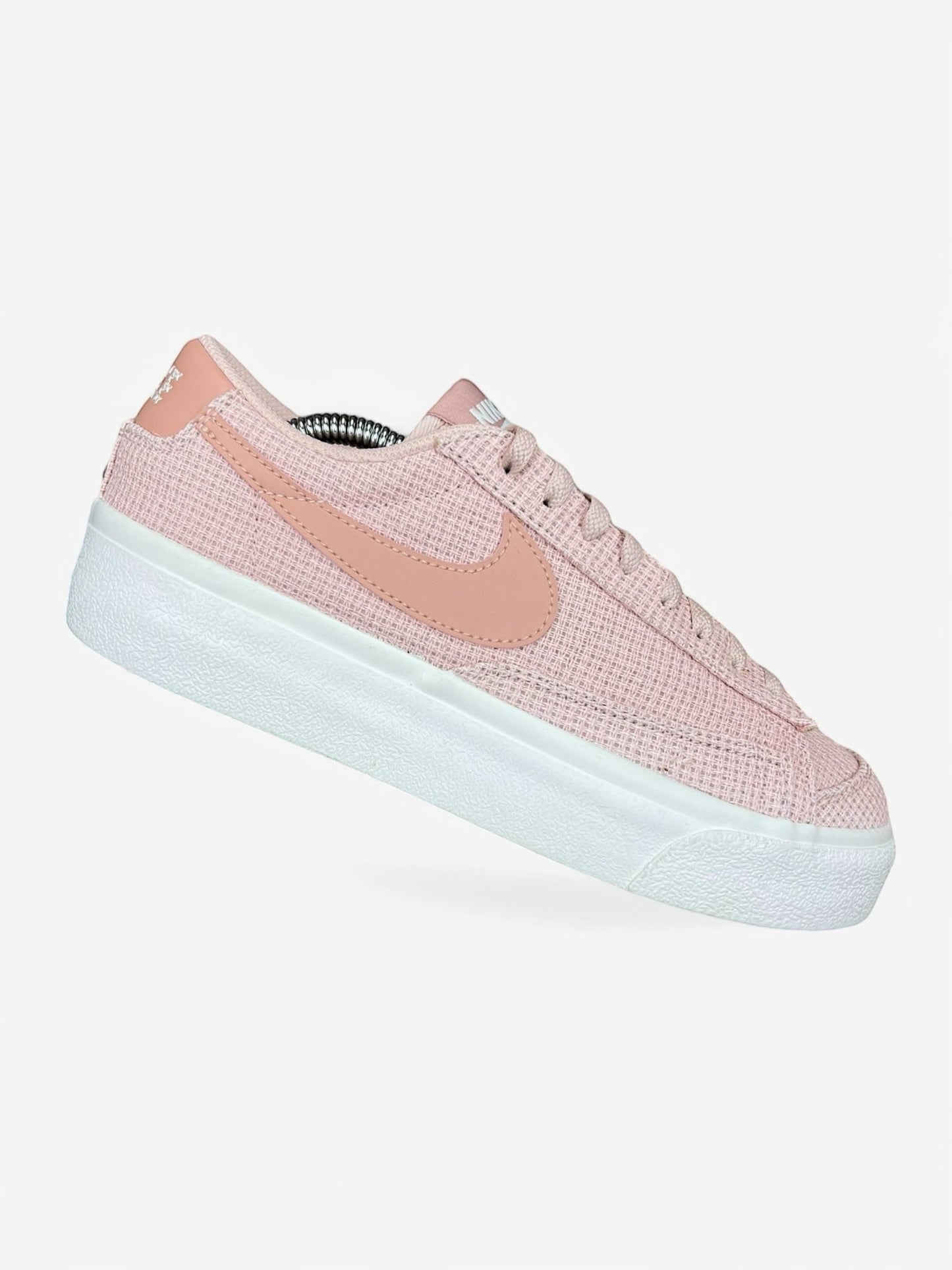 Nike Blazer Low Platform (40)