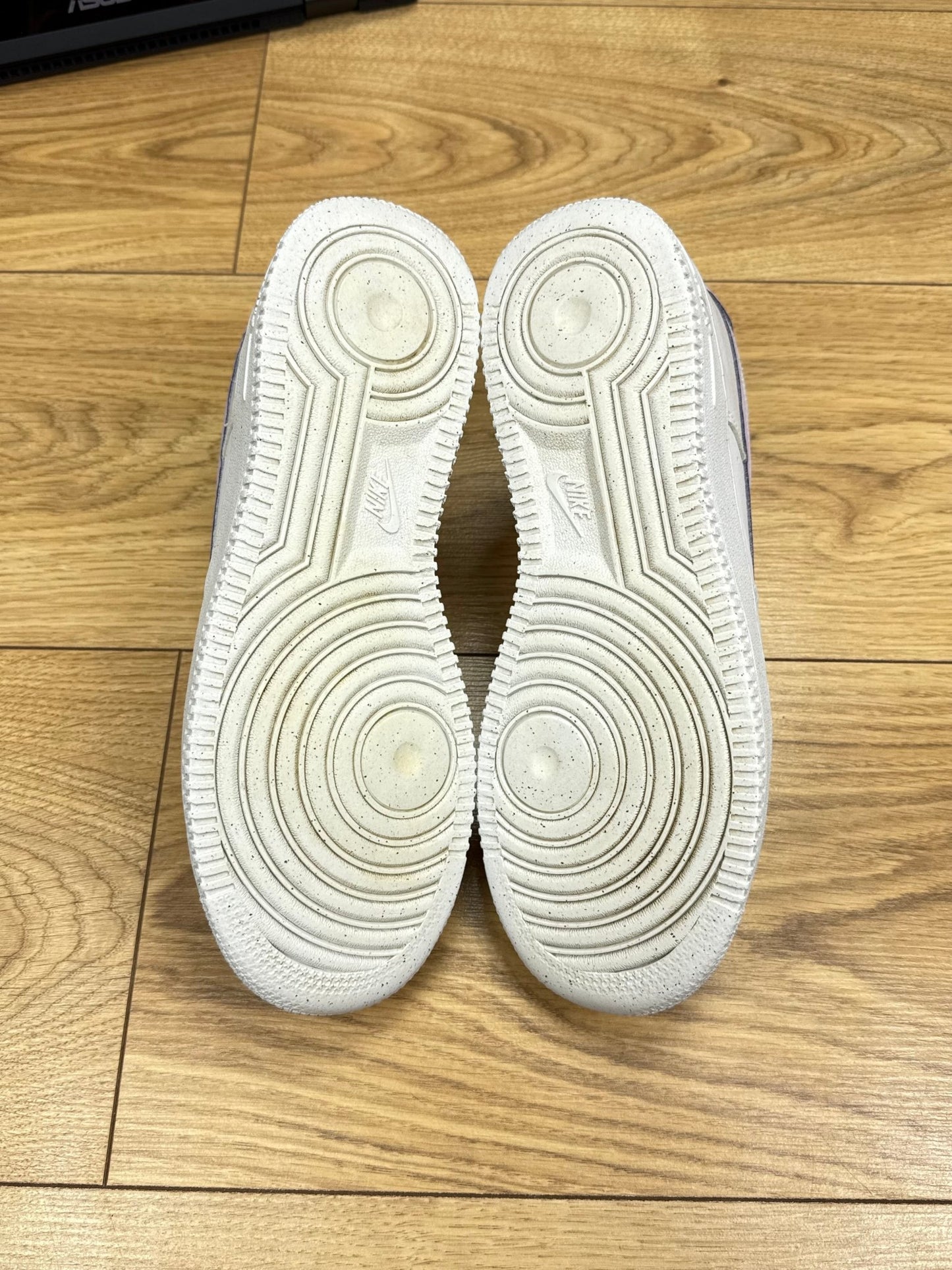 Nike Air Force 1 Low (38.5)