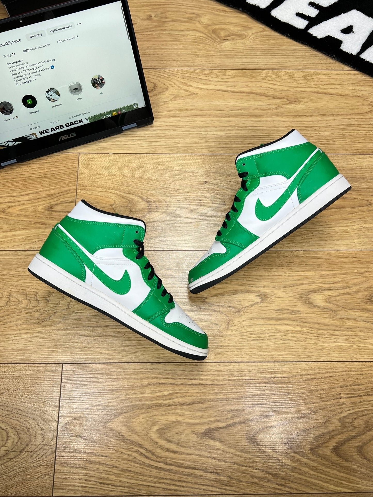 Nike Air Jordan 1 Mid (44)