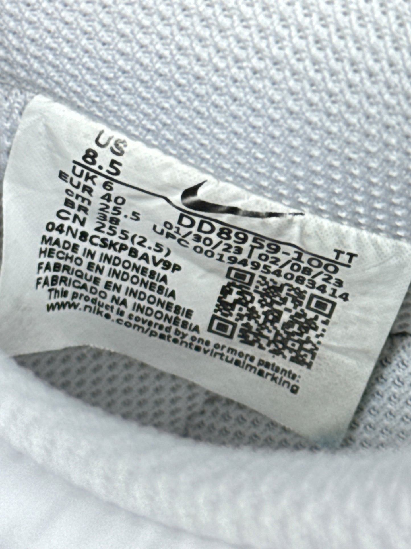 Nike Air Force 1 Low (40)