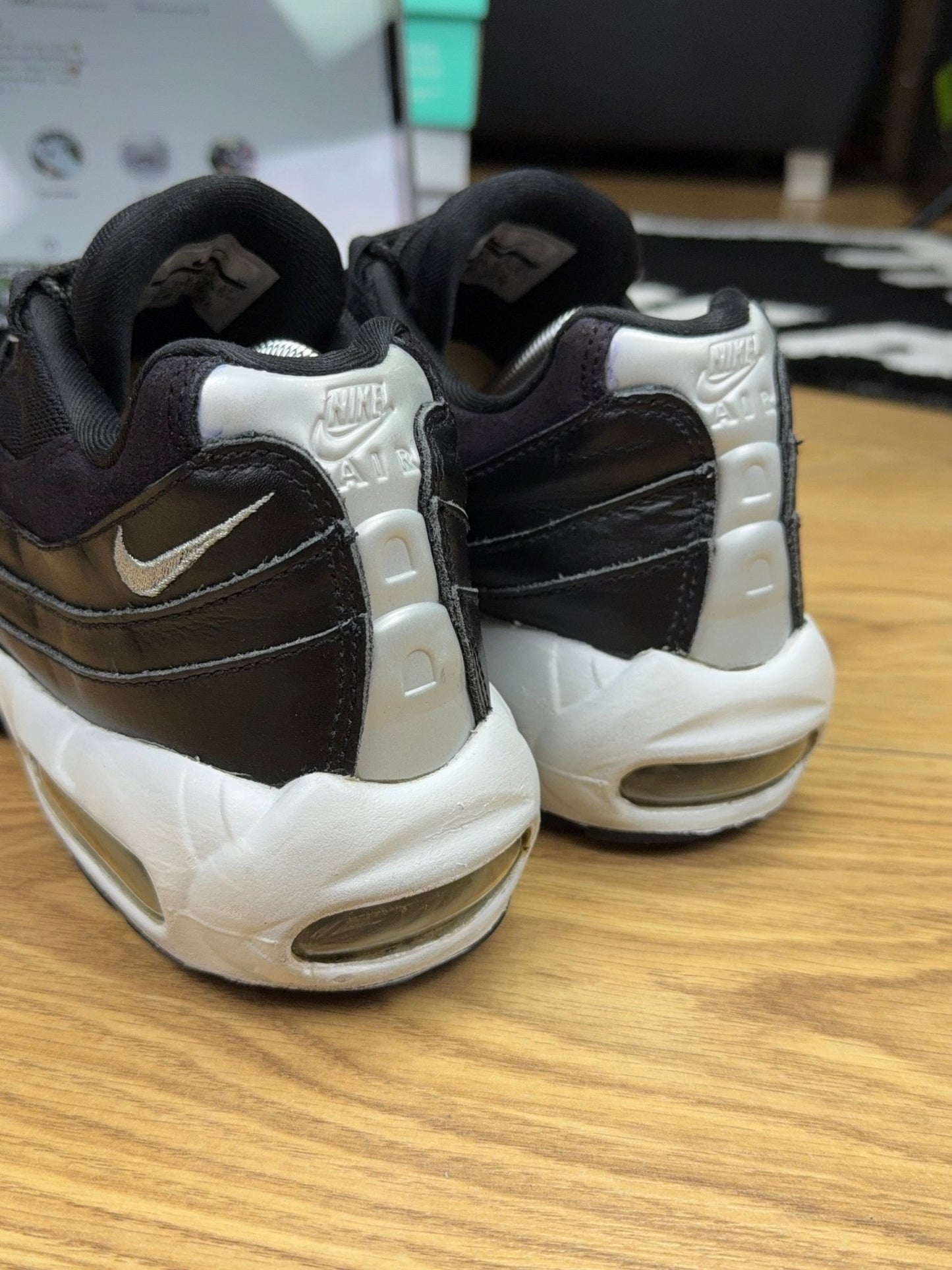 Nike Air Max 95 (42.5)