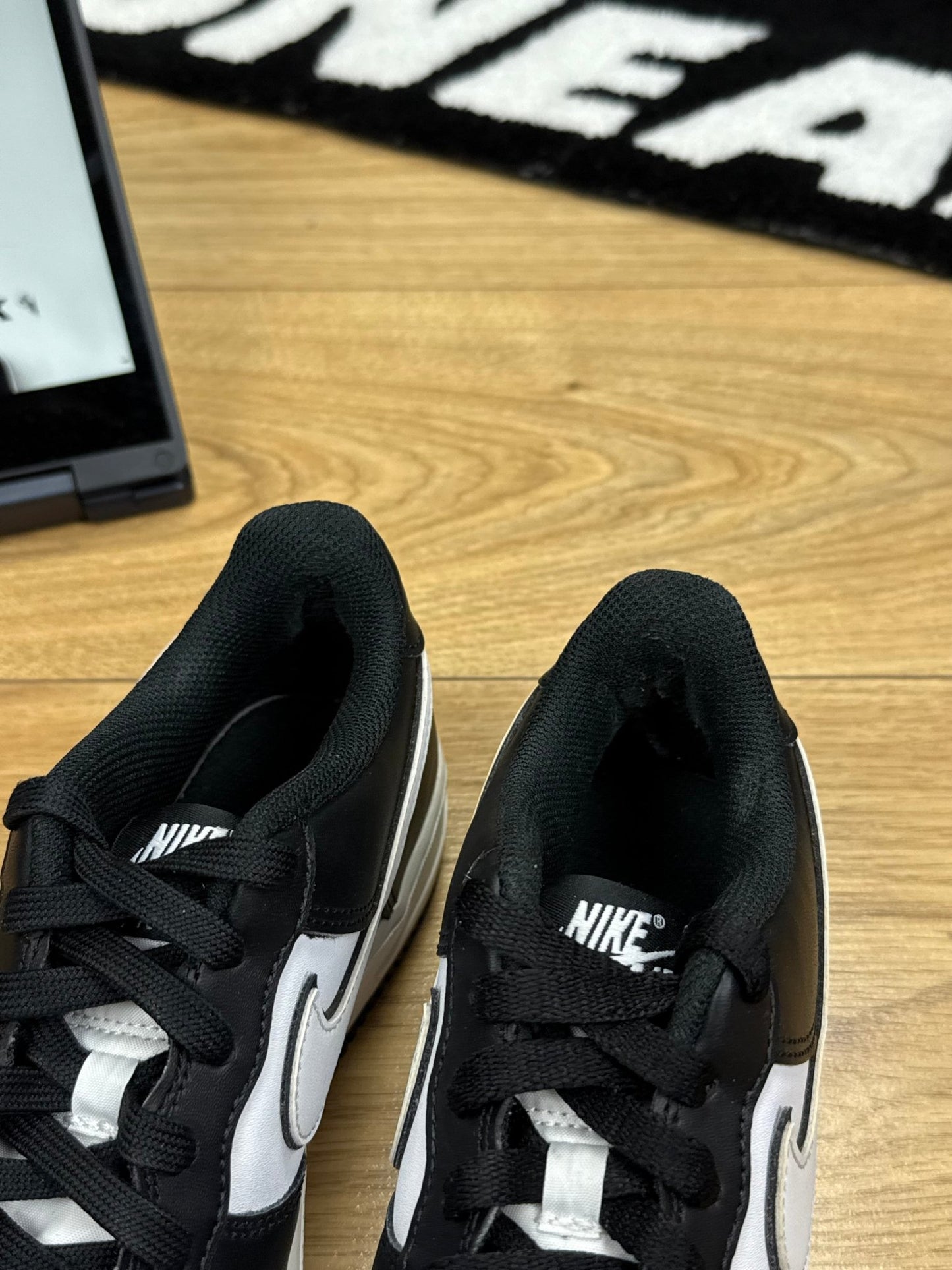 Nike Air Force 1 Low (36.5)