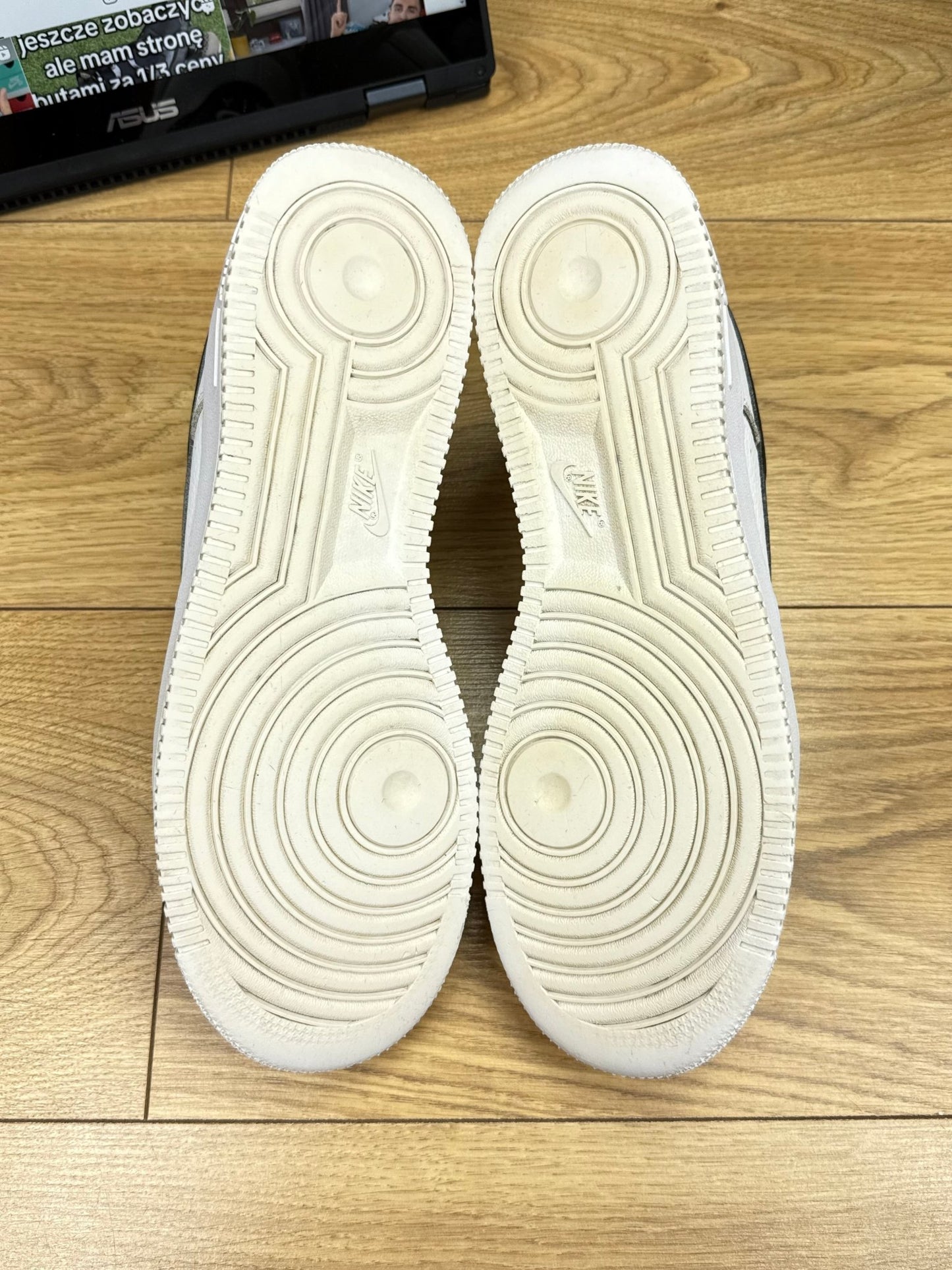 Nike Air Force 1 Low (44)