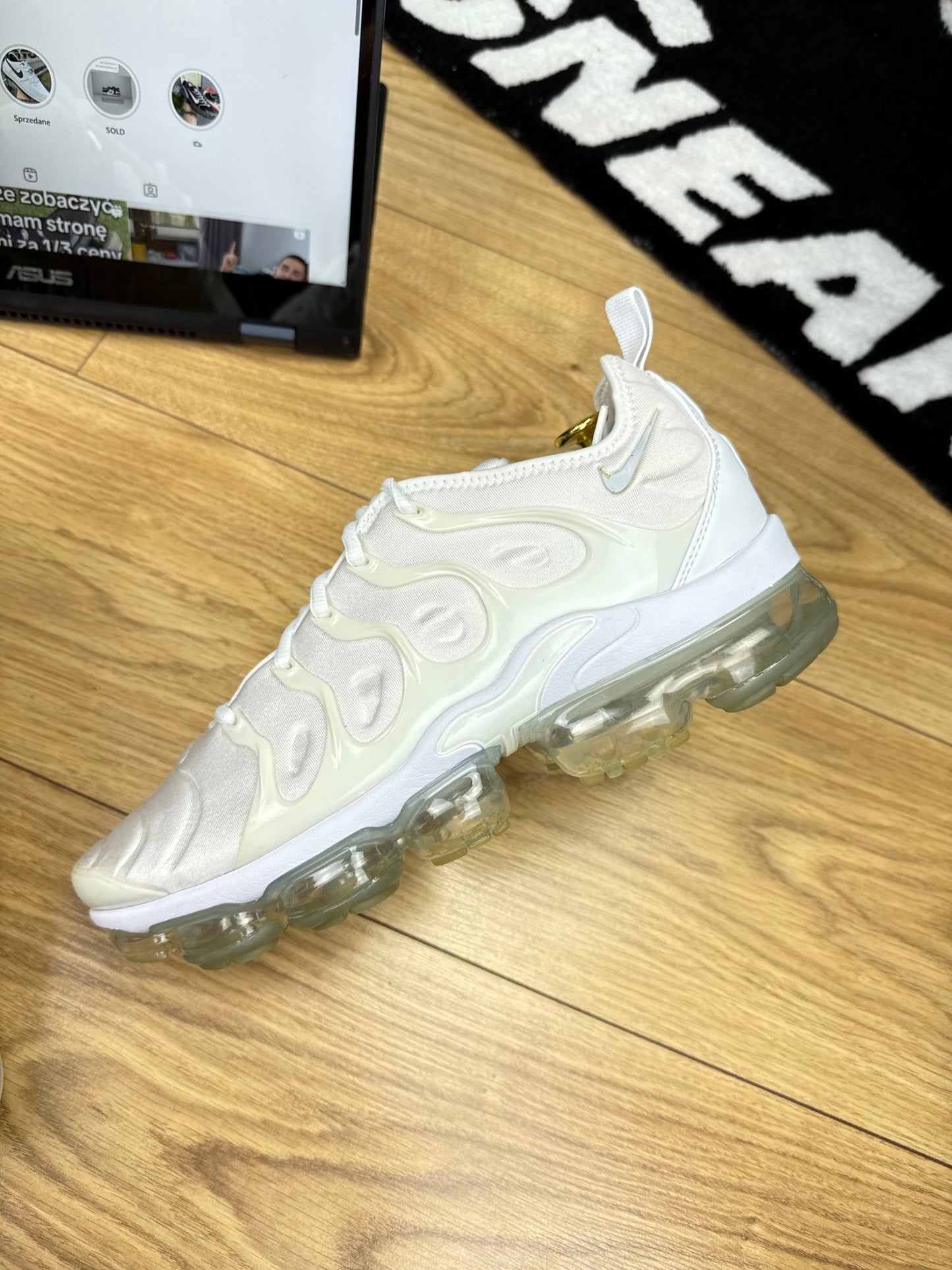 Nike Air Vapormax Plus (44.5)