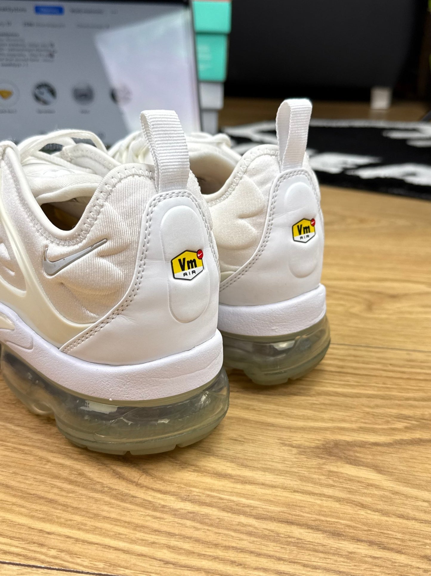 Nike Air Vapormax Plus (44.5)