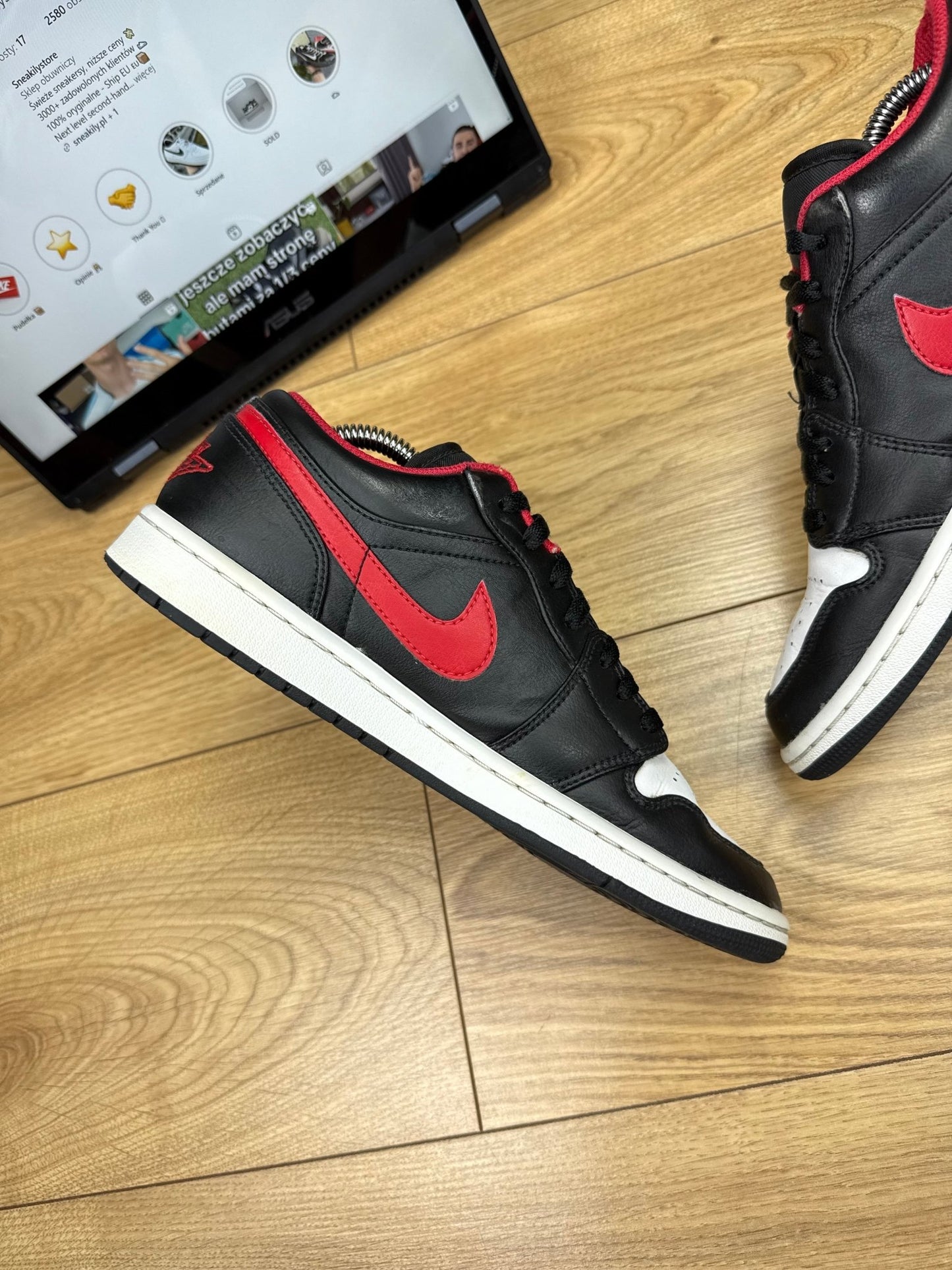 Nike Air Jordan 1 Low (42)