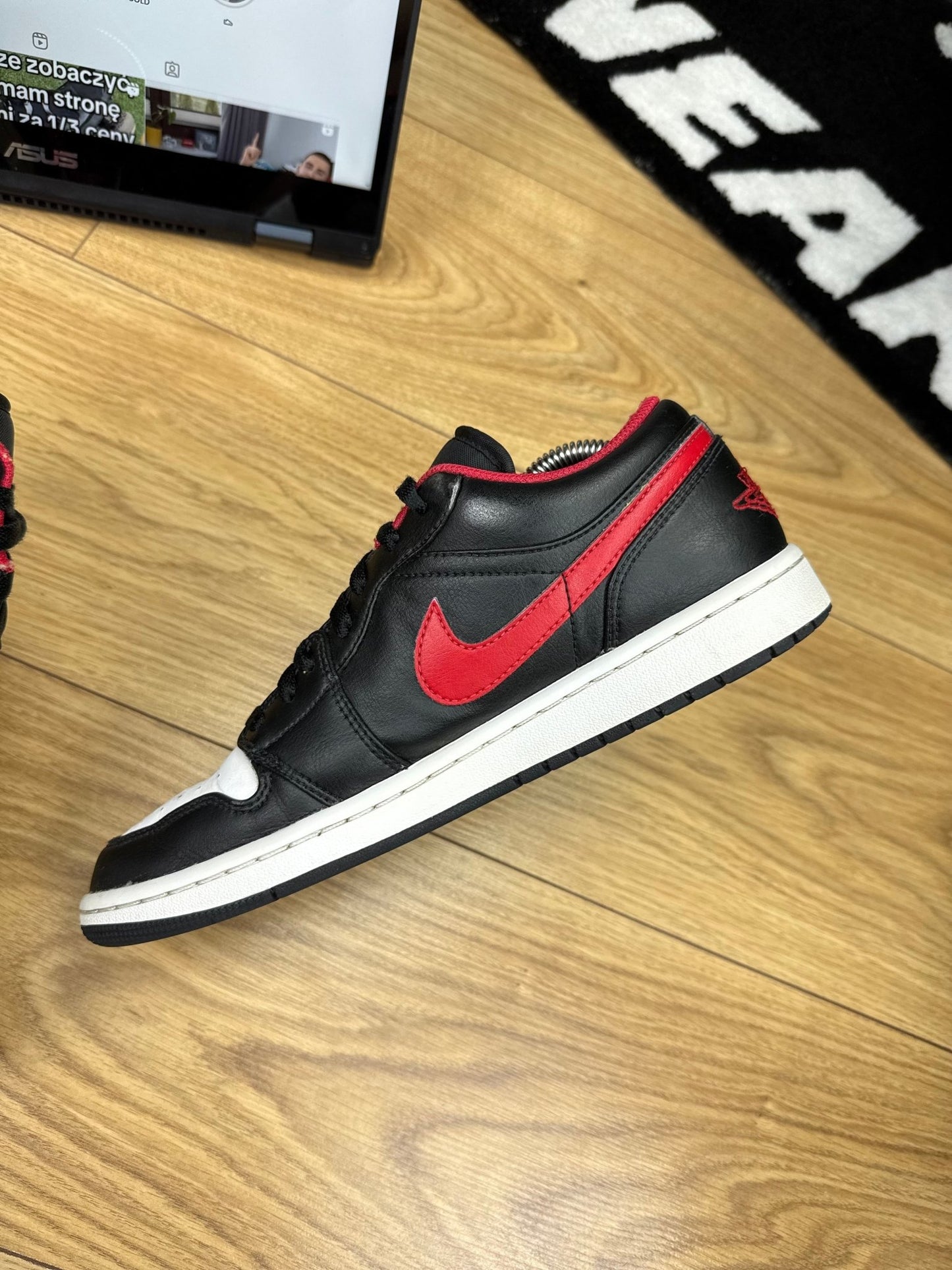 Nike Air Jordan 1 Low (42)