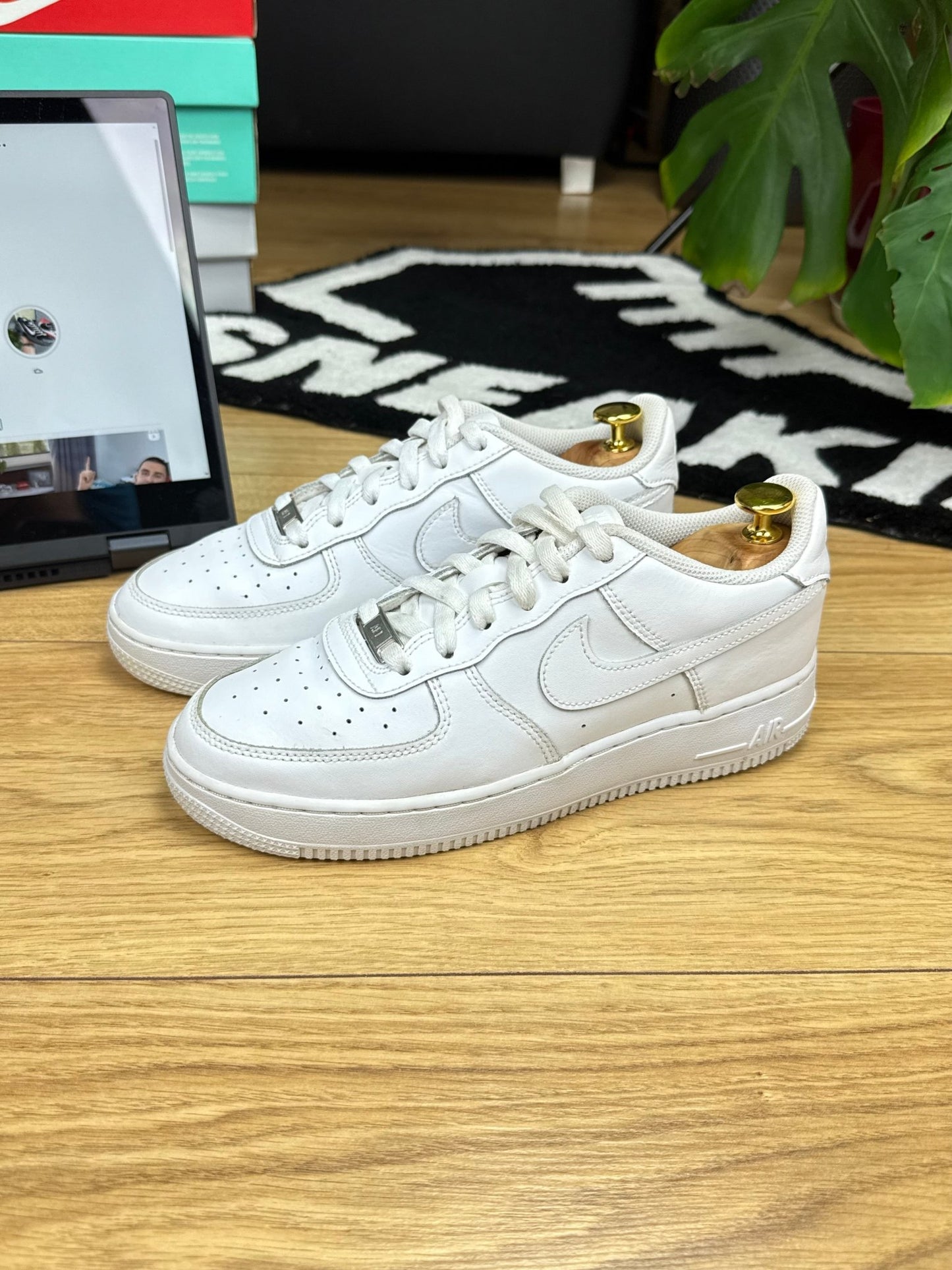 Nike Air Force 1 Low (38.5)