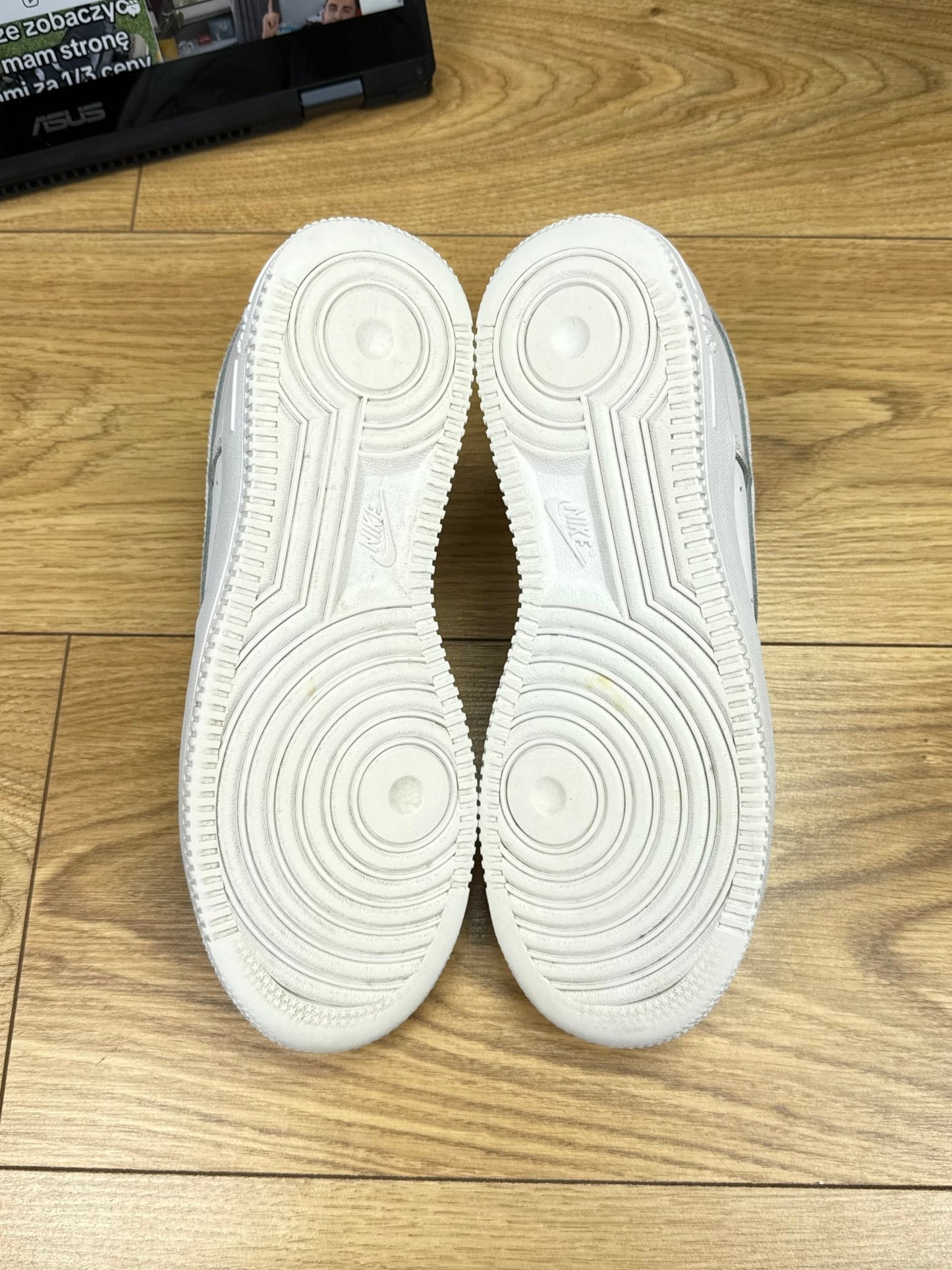 Nike Air Force 1 Low (38.5)