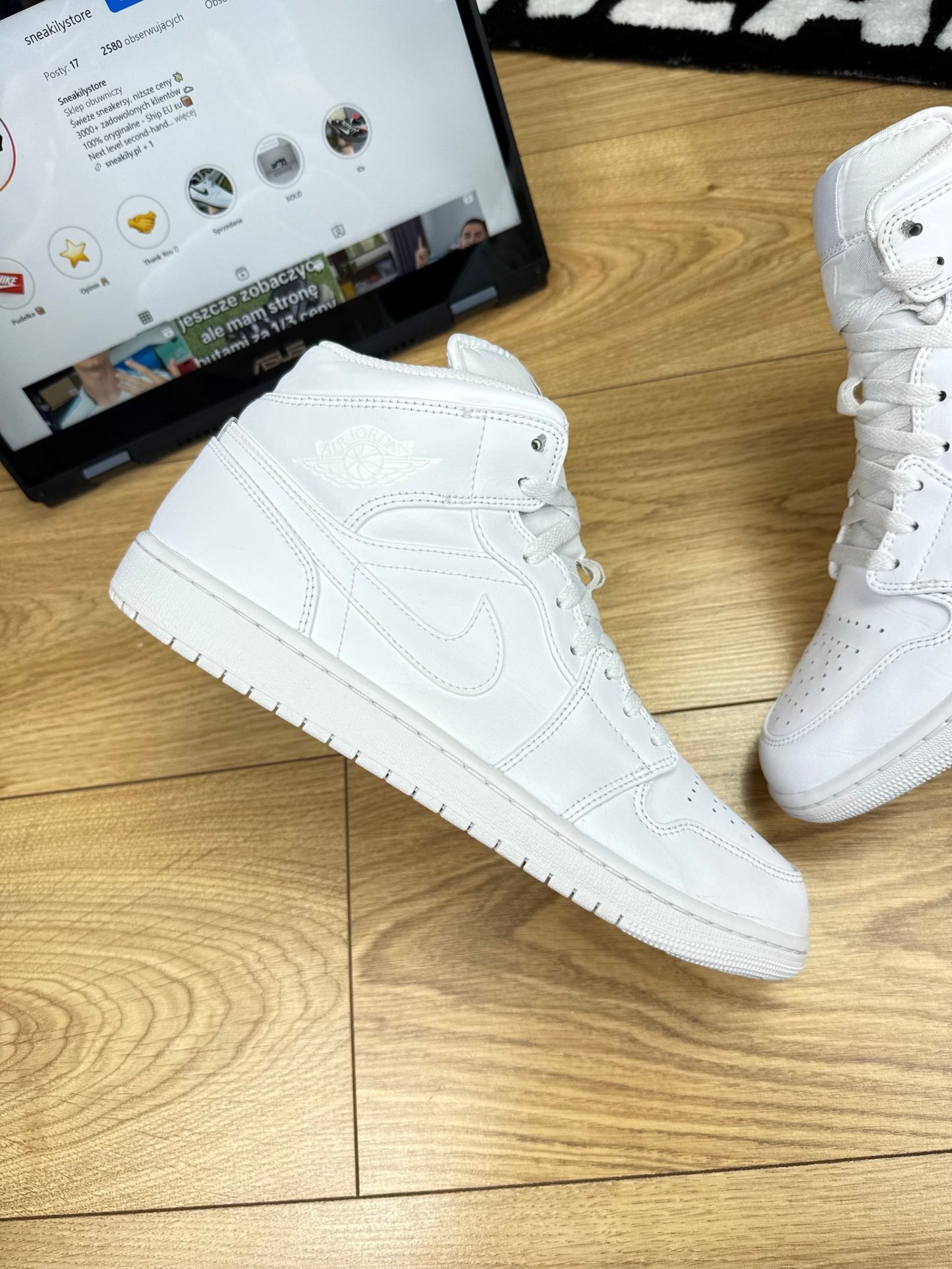 Nike Air Jordan 1 Mid (45)