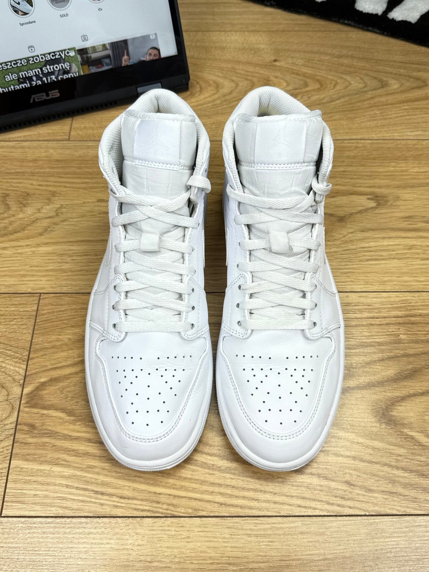 Nike Air Jordan 1 Mid (45)