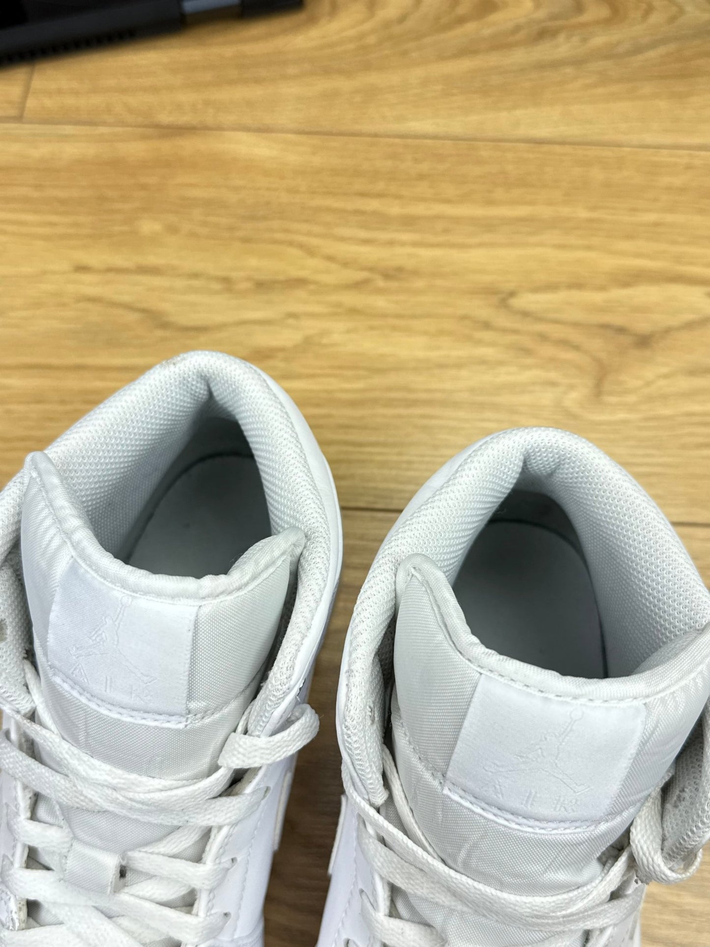 Nike Air Jordan 1 Mid (45)