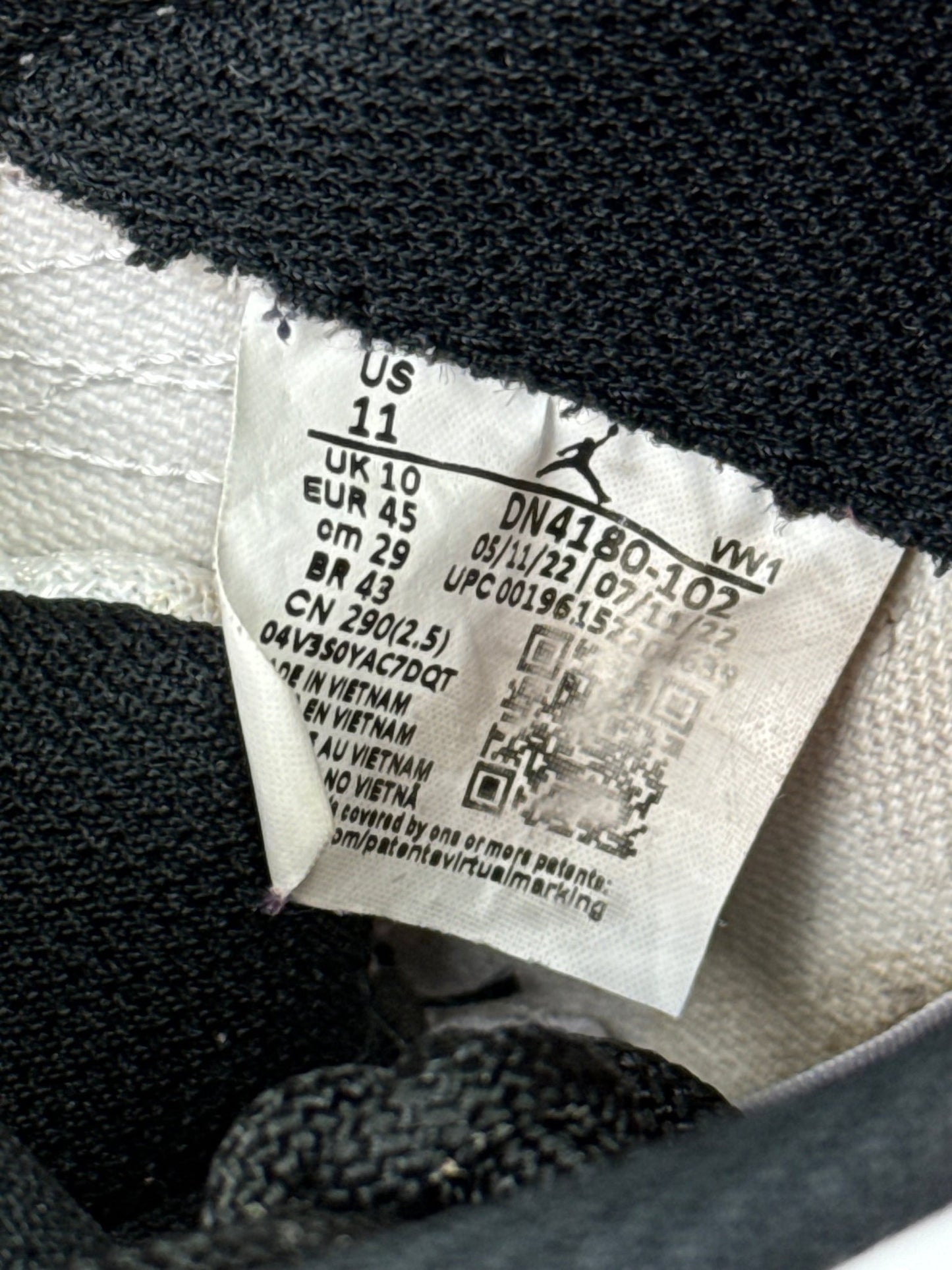 Nike Air Jordan 11 CMFT Low (45)