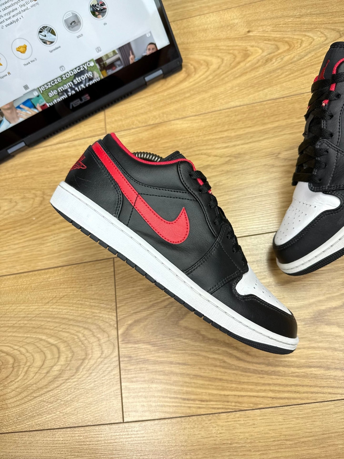 Nike Air Jordan 1 Low (42.5)