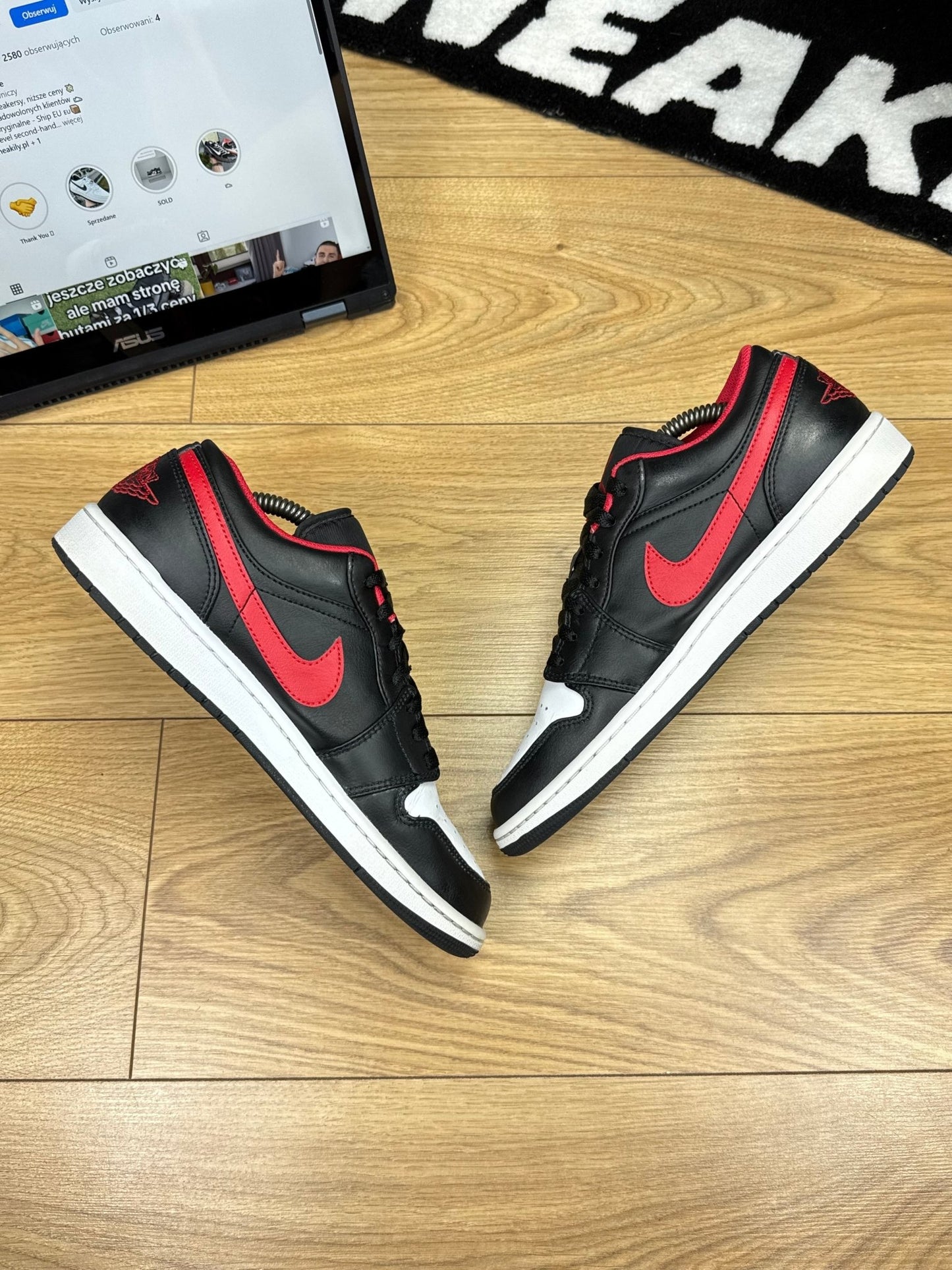 Nike Air Jordan 1 Low (42.5)