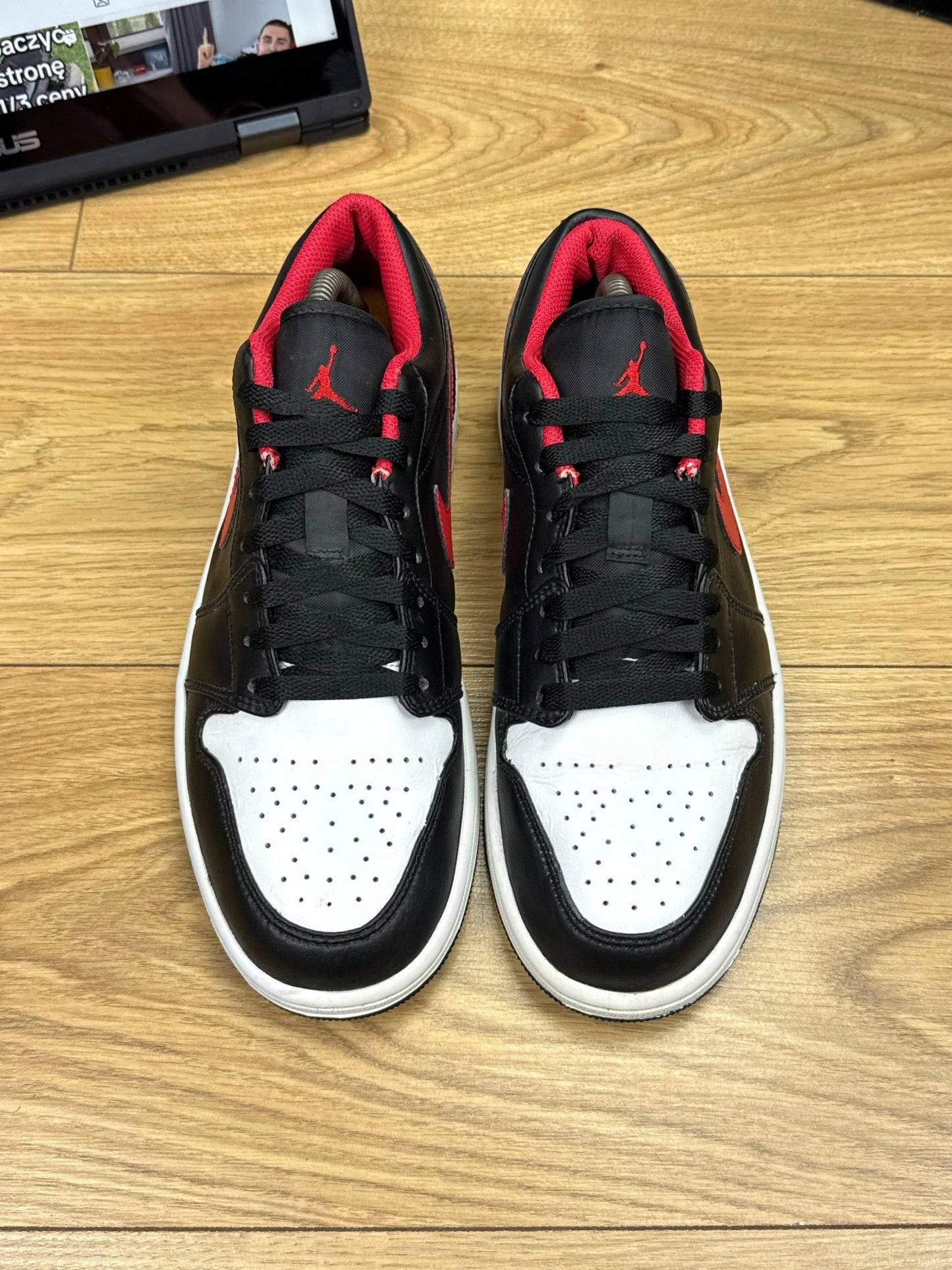 Nike Air Jordan 1 Low (42.5)