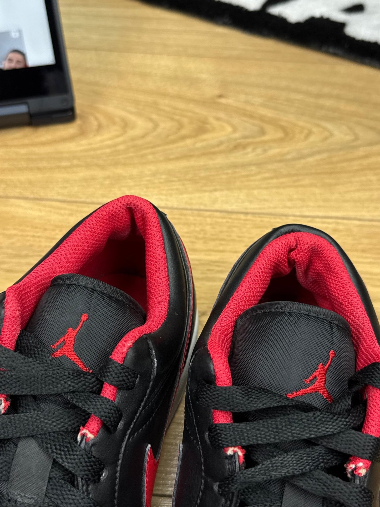 Nike Air Jordan 1 Low (42.5)