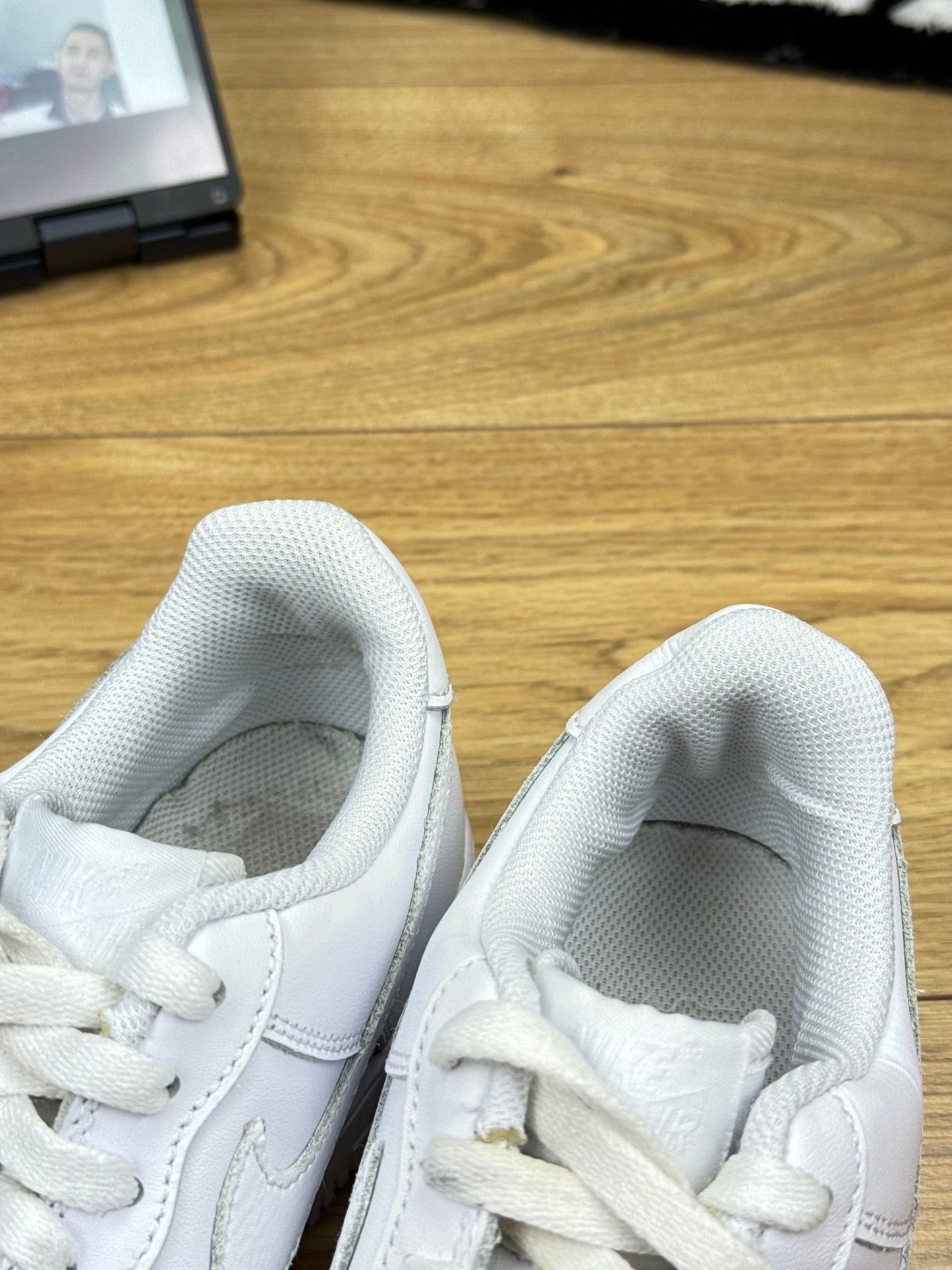 Nike Air Force 1 Low (39)
