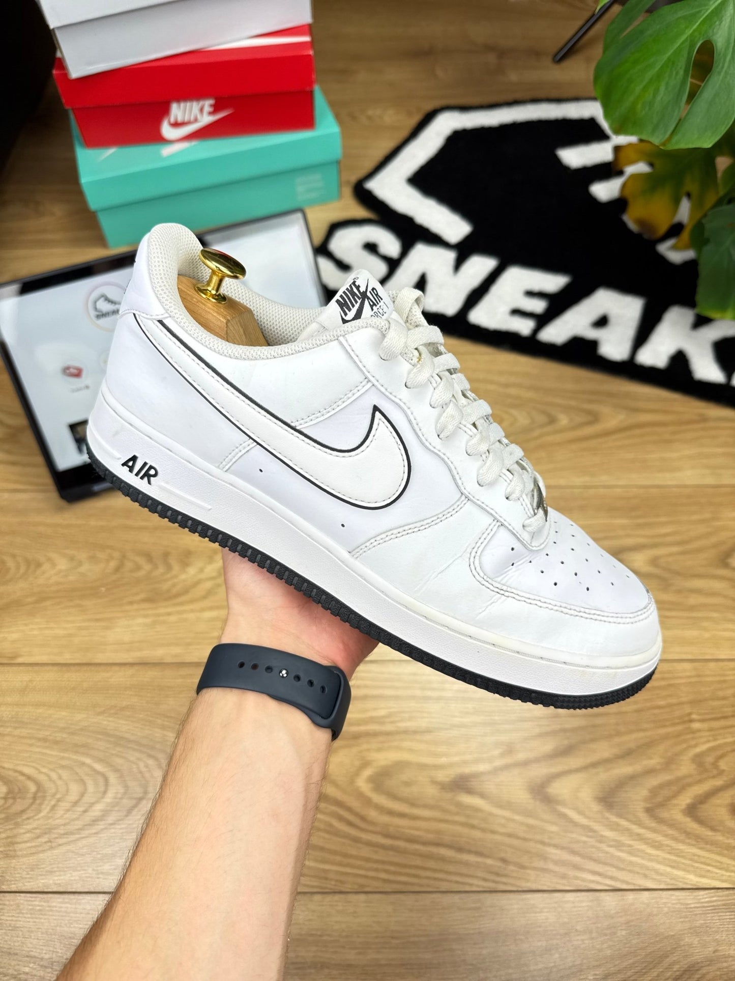 Nike Air Force 1 Low (45.5)