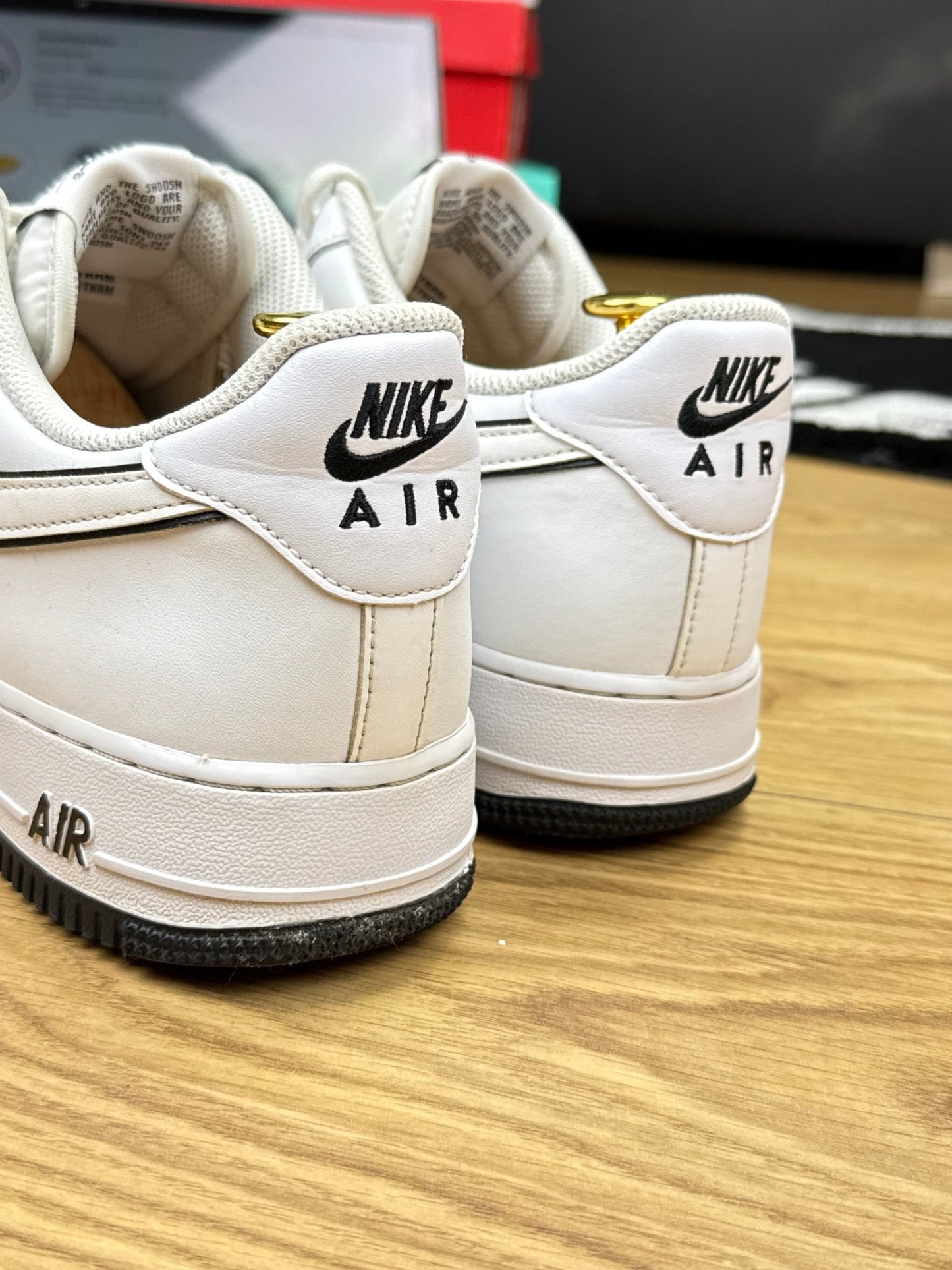 Nike Air Force 1 Low (45.5)