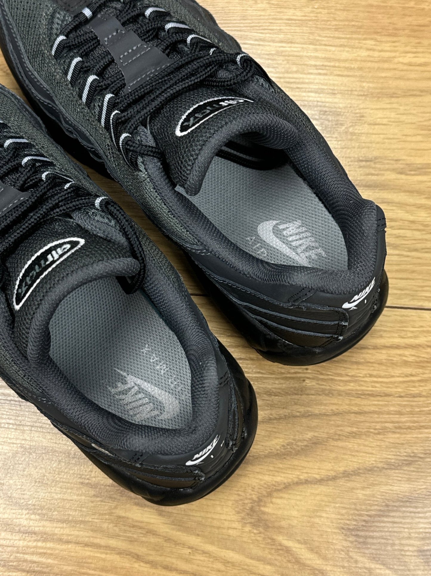 Nike Air Max 95 (42.5)
