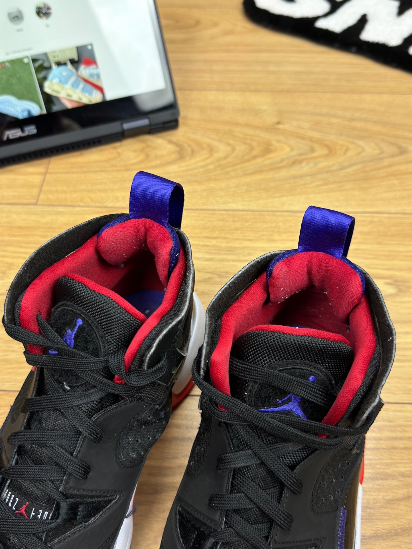 Nike Air Jordan Jumpman Two Trey (44)