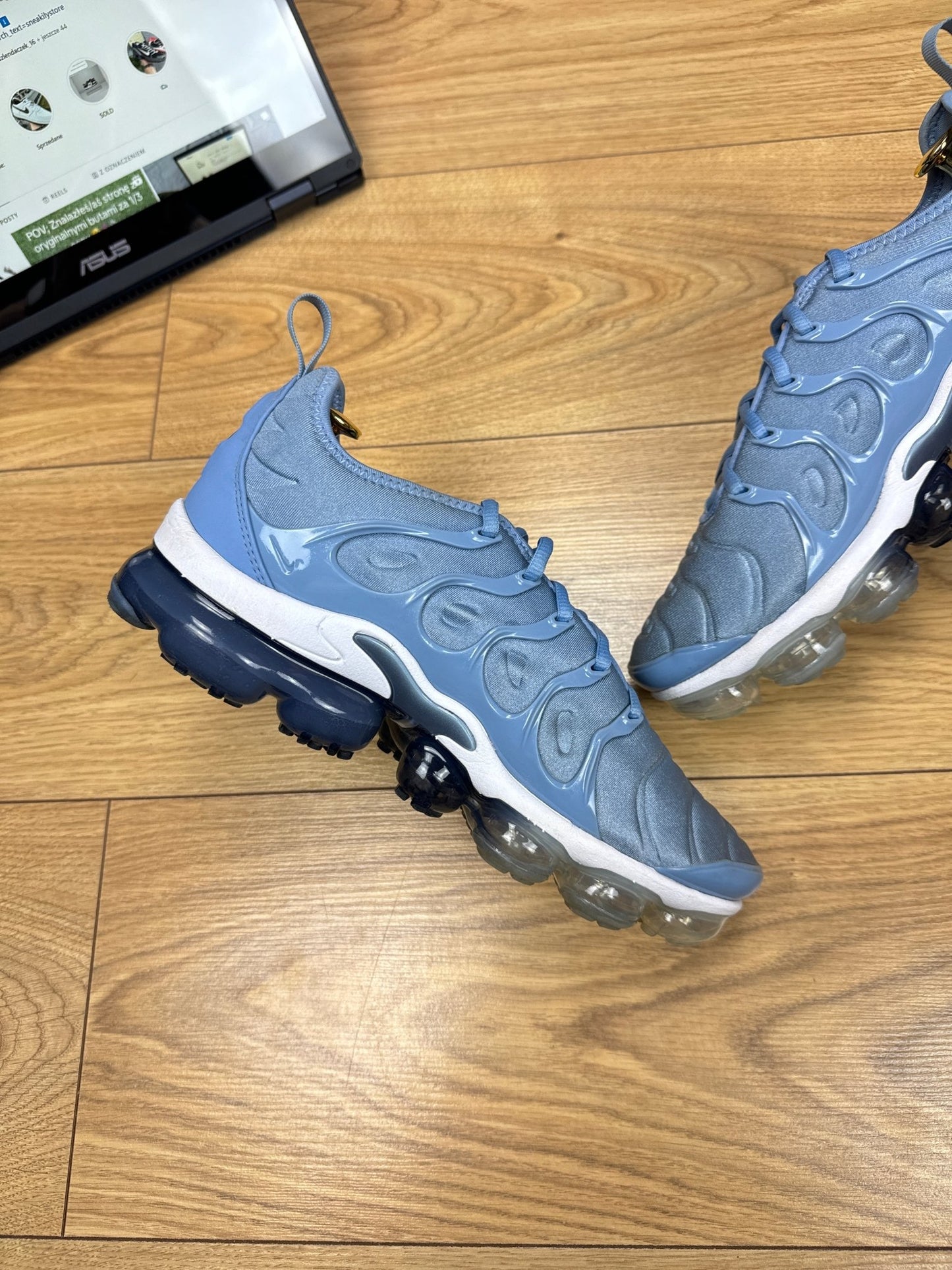Nike Air Vapormax Plus (41)