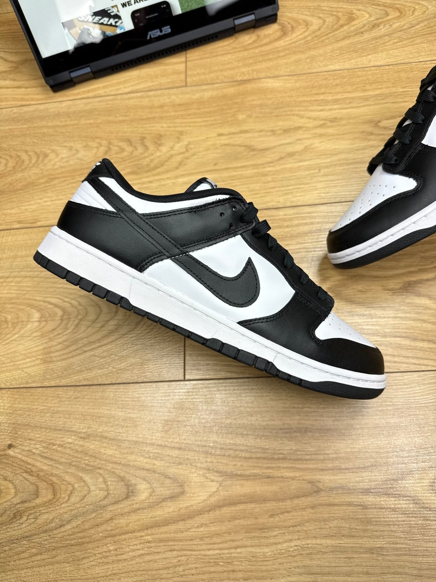 Nike Dunk Low Panda (46)