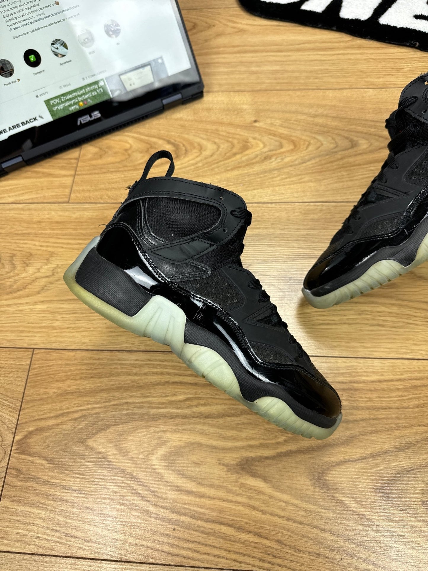 Nike Air Jordan Jumpman Two Trey (39)