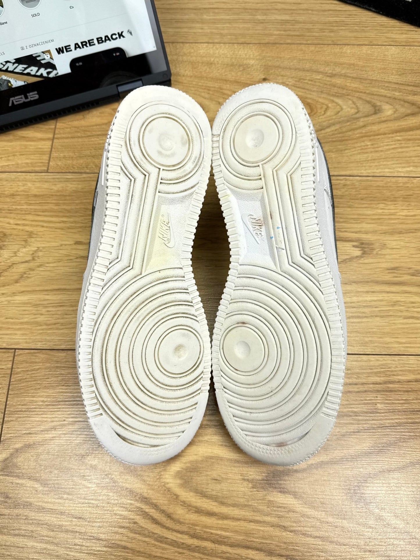 Nike Air Force 1 Low (42.5)