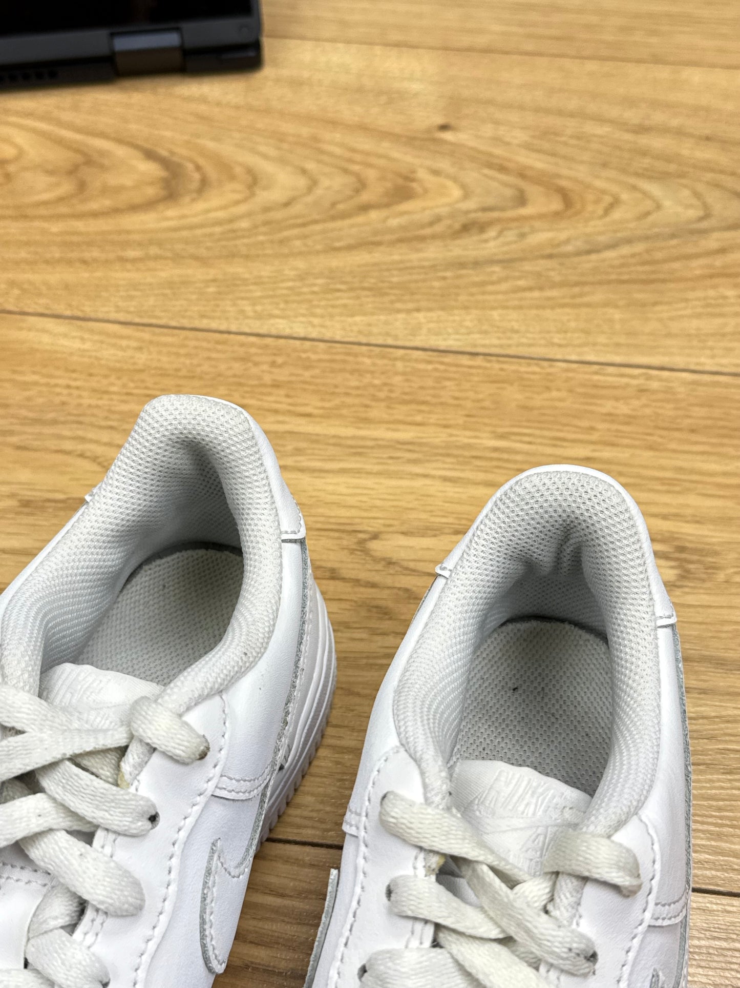 Nike Air Force 1 Low (36.5)