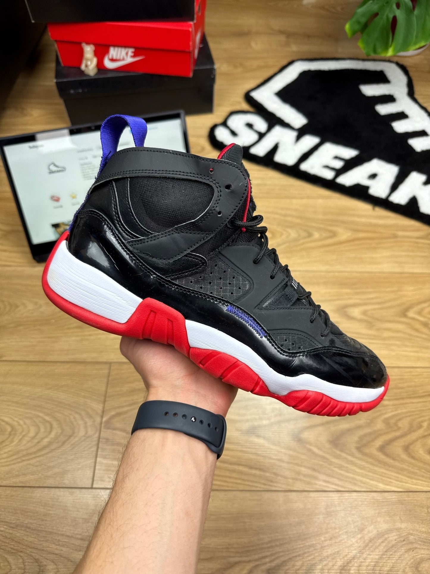 Nike Air Jordan Jumpman Two Trey (45)