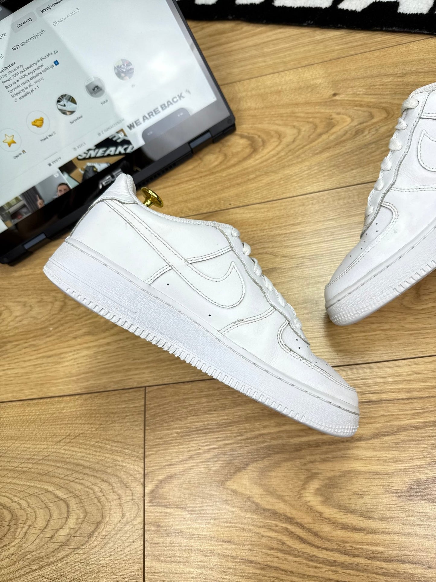Nike Air Force 1 Low (40)
