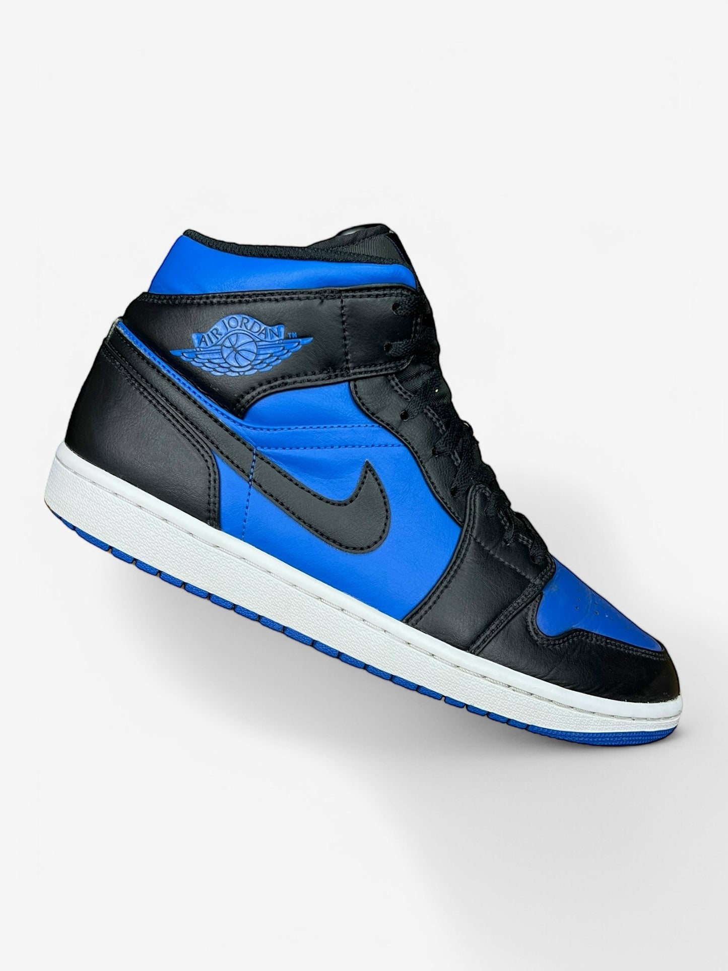 Nike Air Jordan 1 Mid (44)