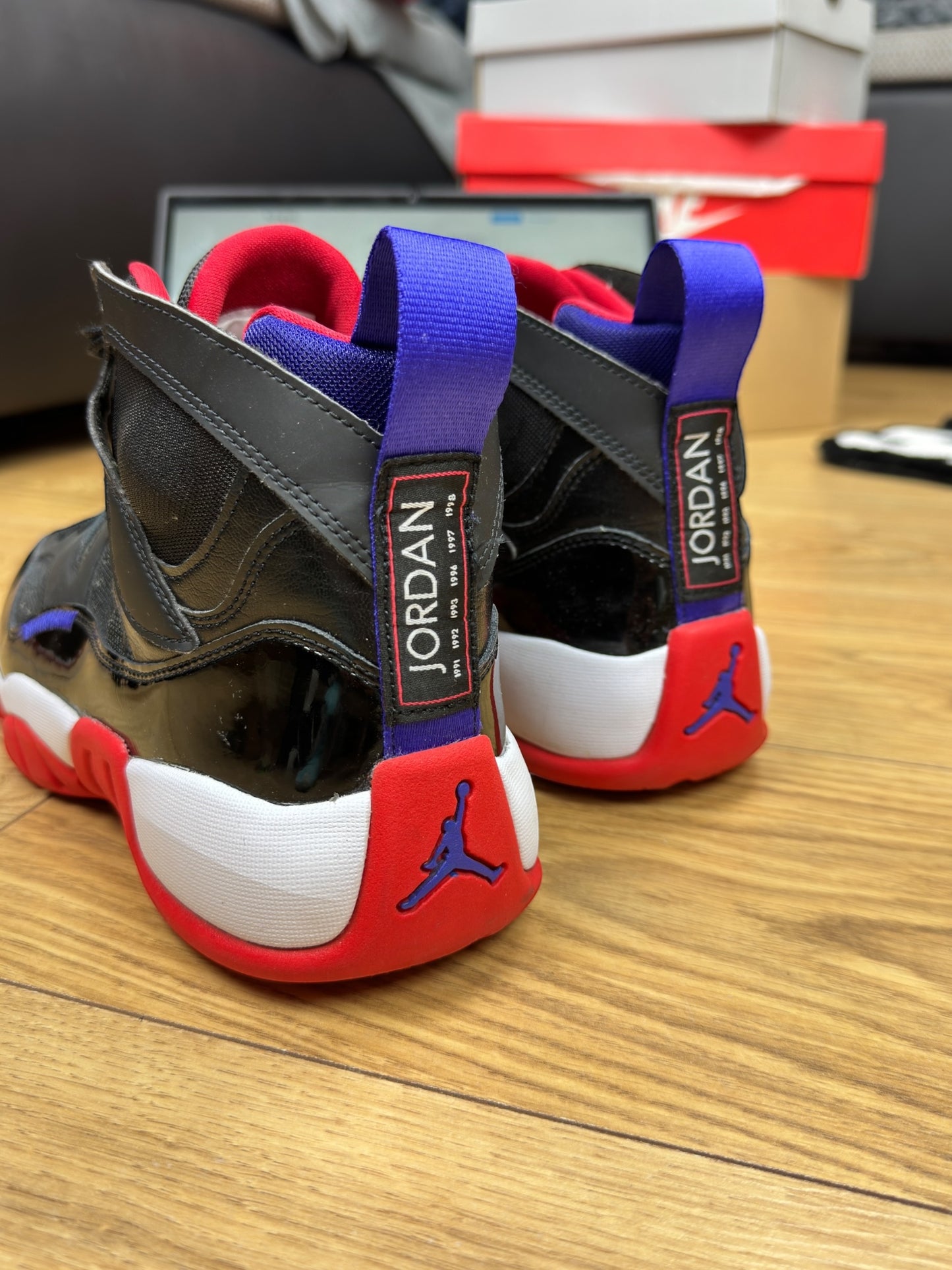 Nike Air Jordan Jumpman Two Trey (44)