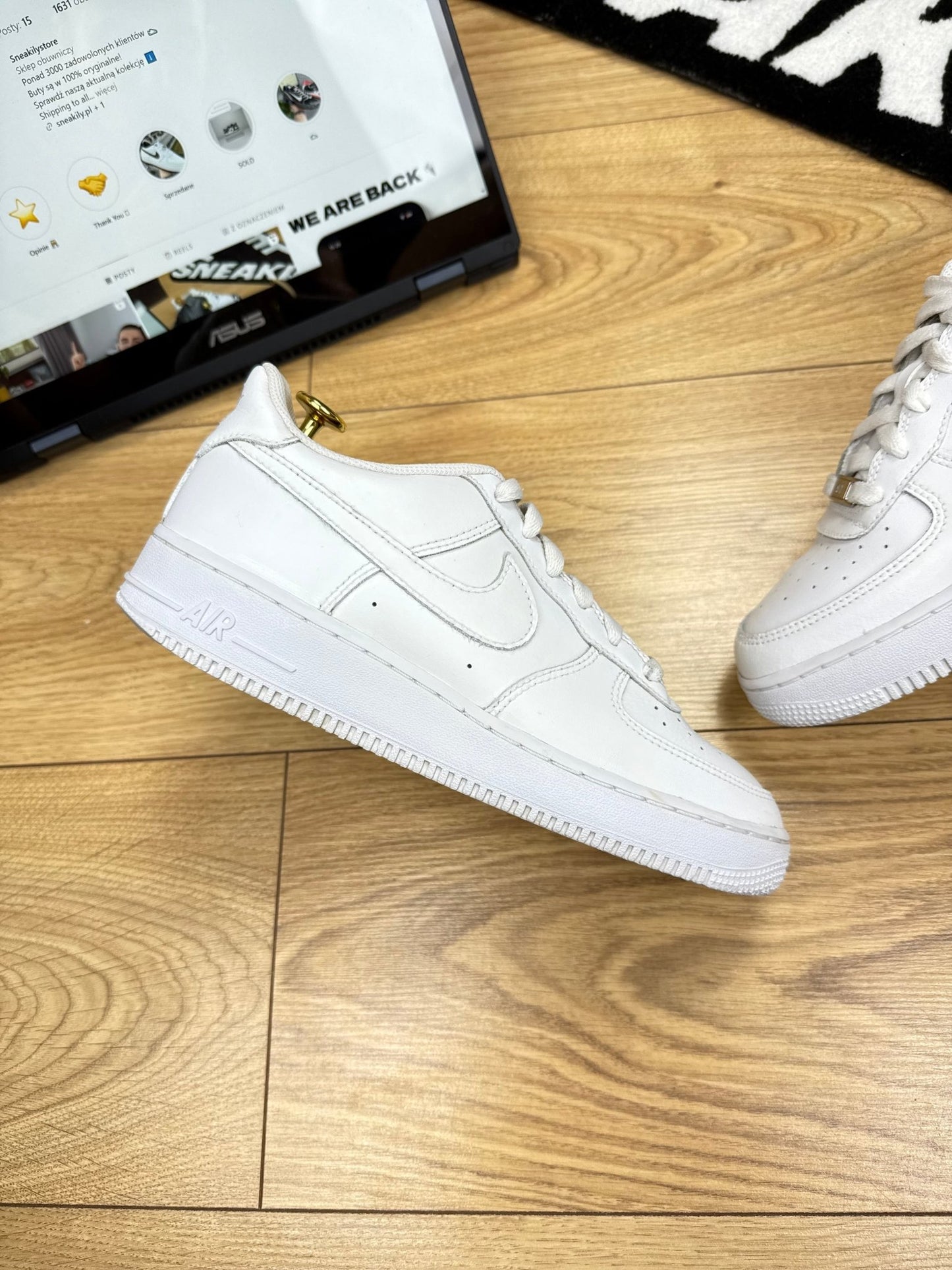 Nike Air Force 1 Low (40)