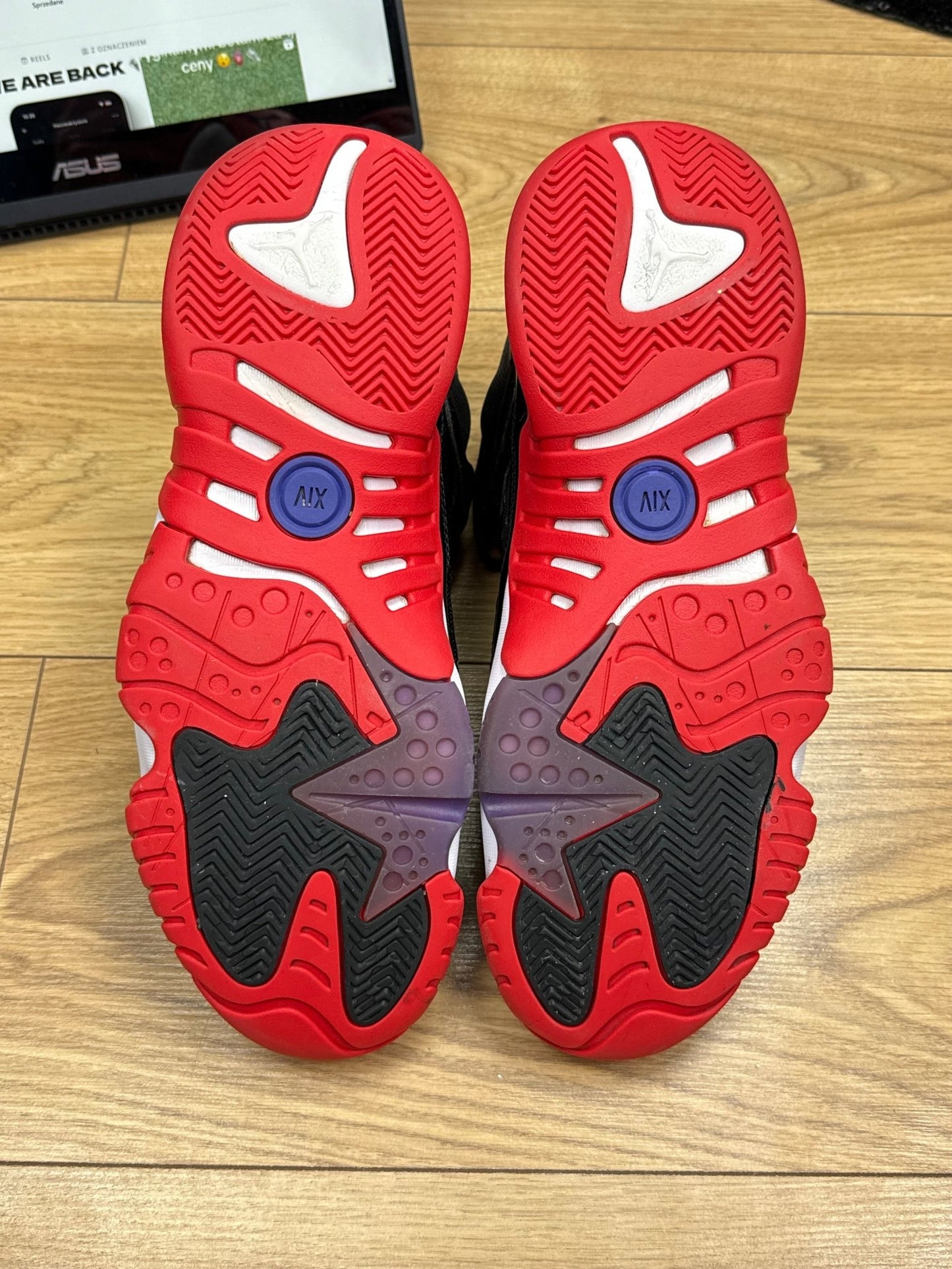 Nike Air Jordan Jumpman Two Trey (45)