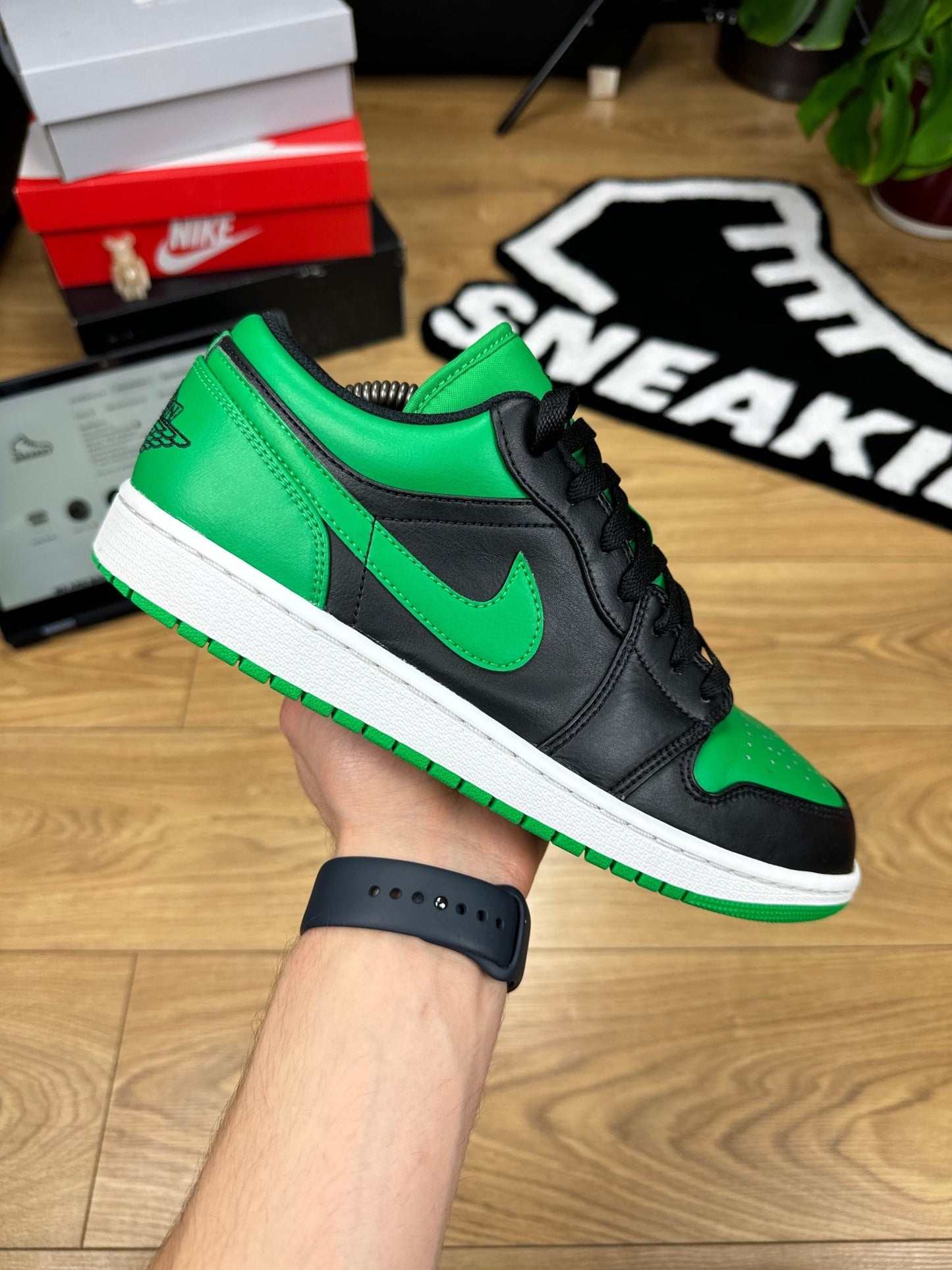 Nike Air Jordan 1 Low (44)