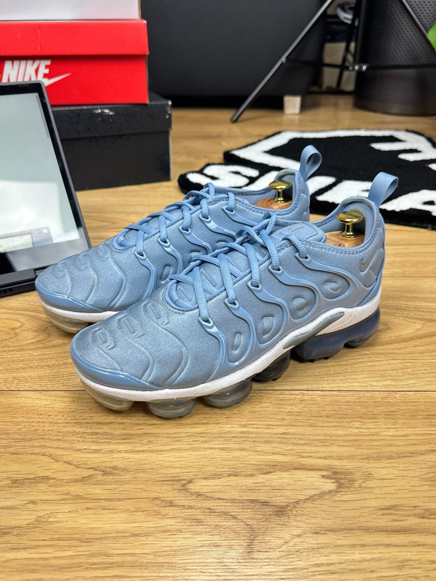 Nike Air Vapormax Plus (41)