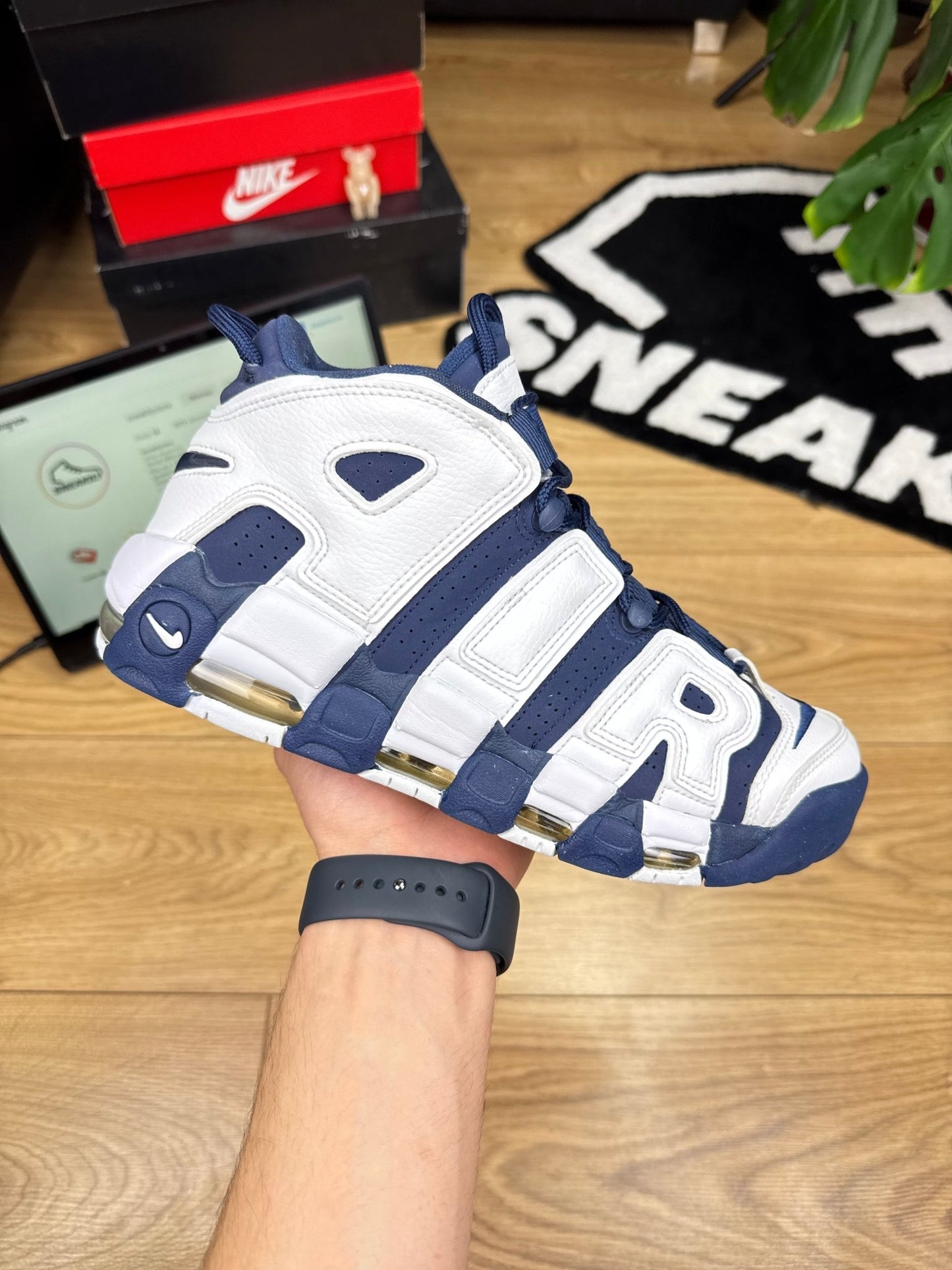 Nike Air More Uptempo 96 (41)