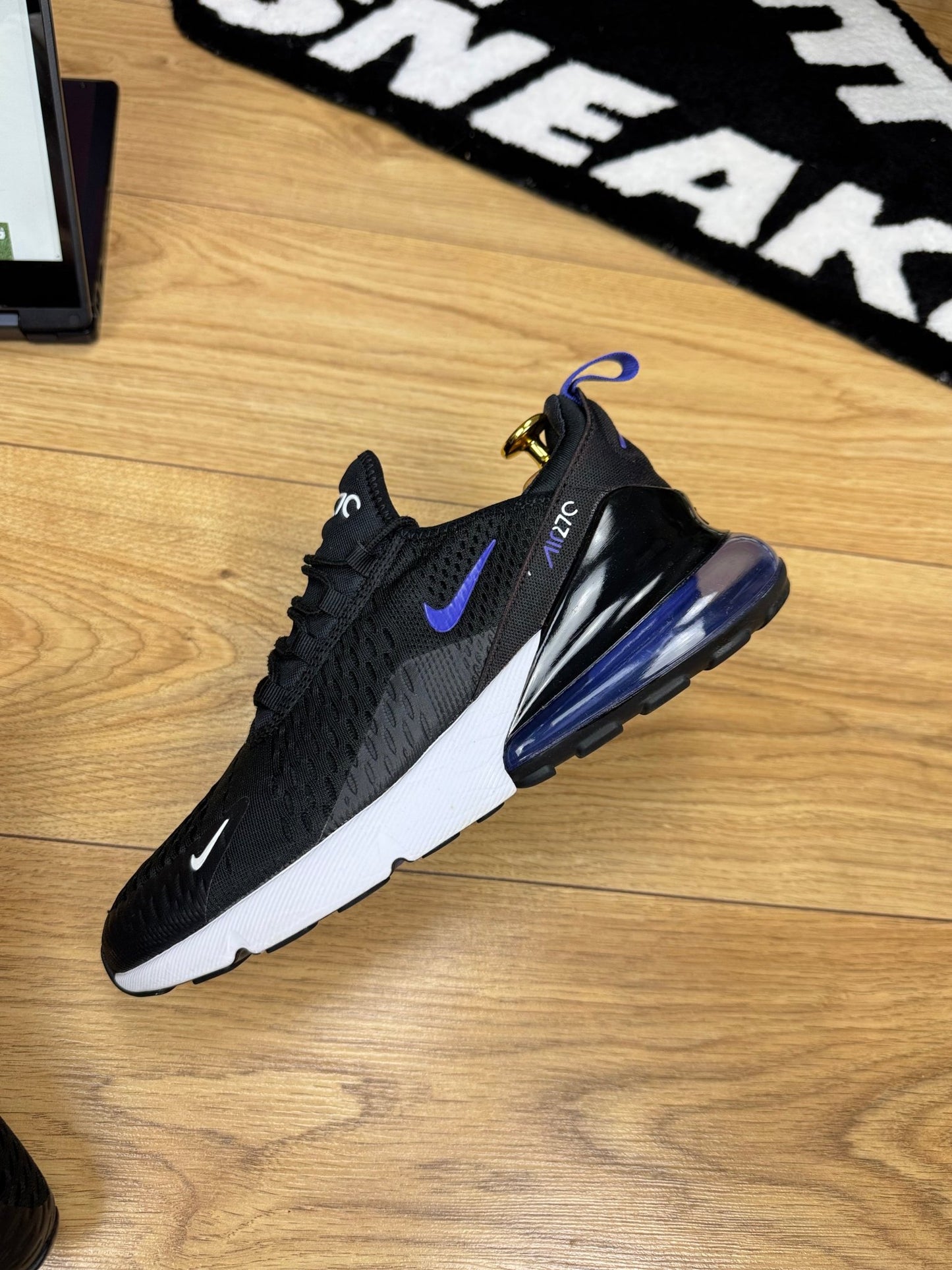 Nike Air Max 270 (40)