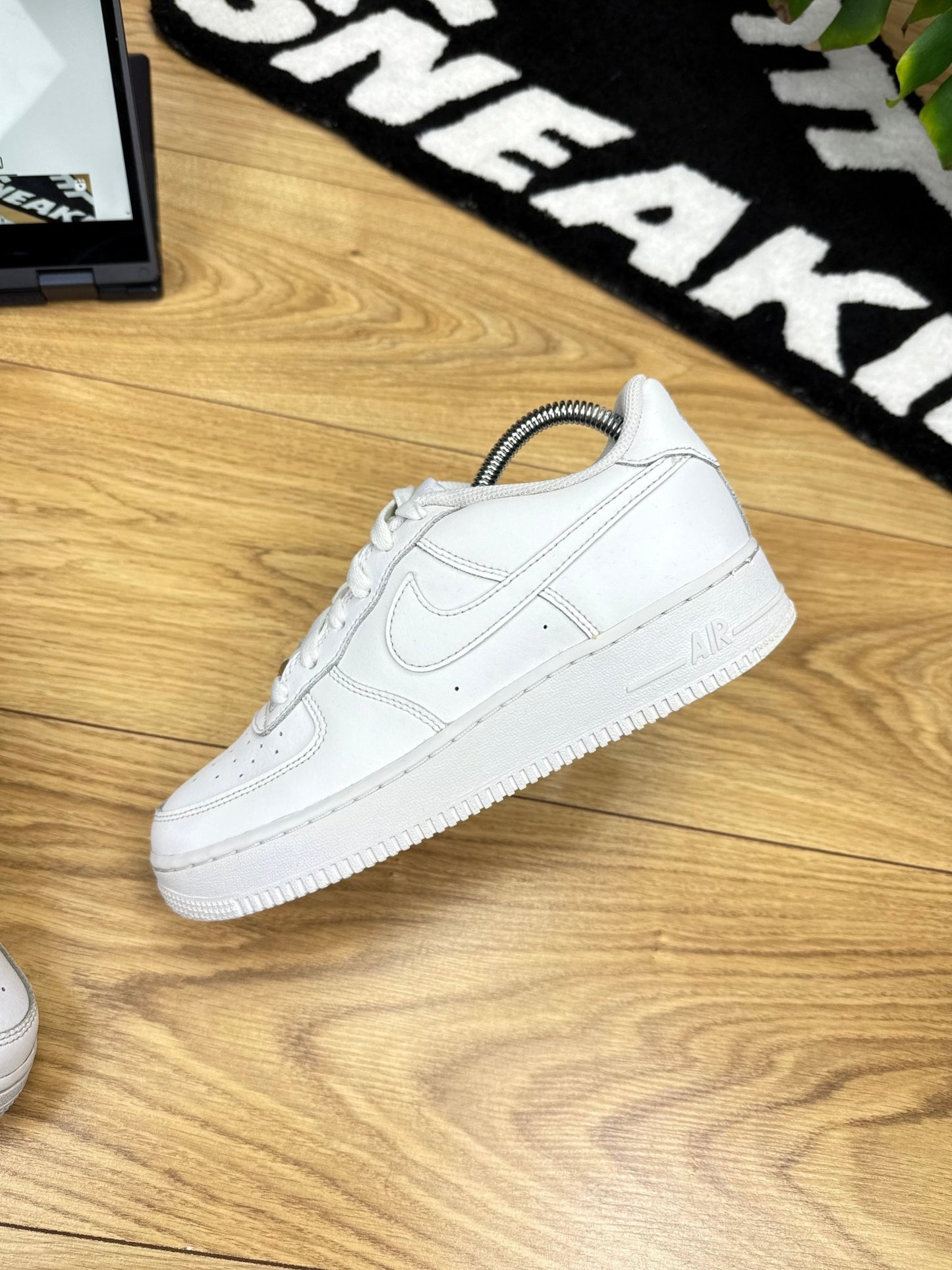 Nike Air Force 1 Low (38.5)