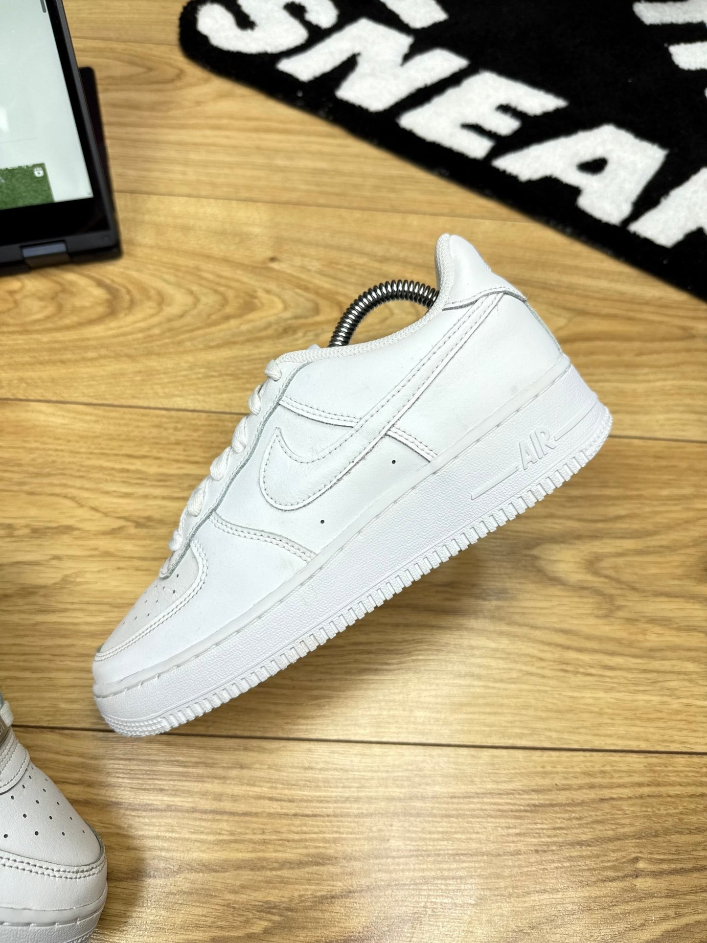Nike Air Force 1 Low (38.5)