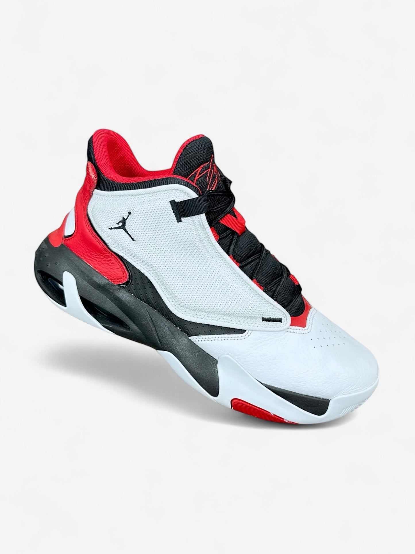 Nike Air Jordan Max Aura 4 (45.5)